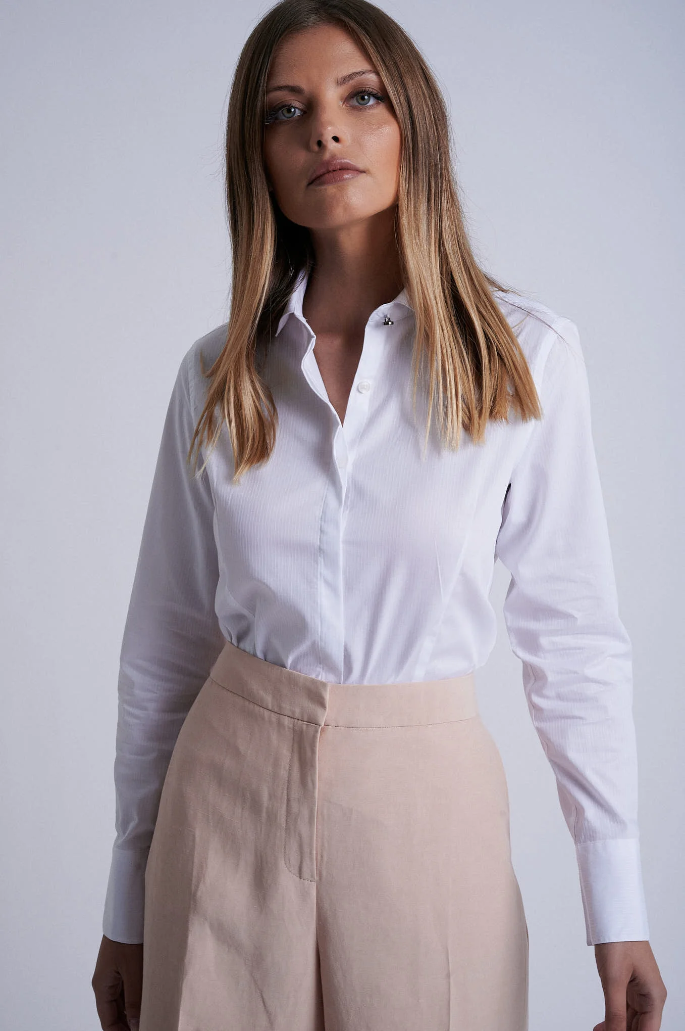 100% cotton timeless shirt with special workmanship ate collar point - Image 3