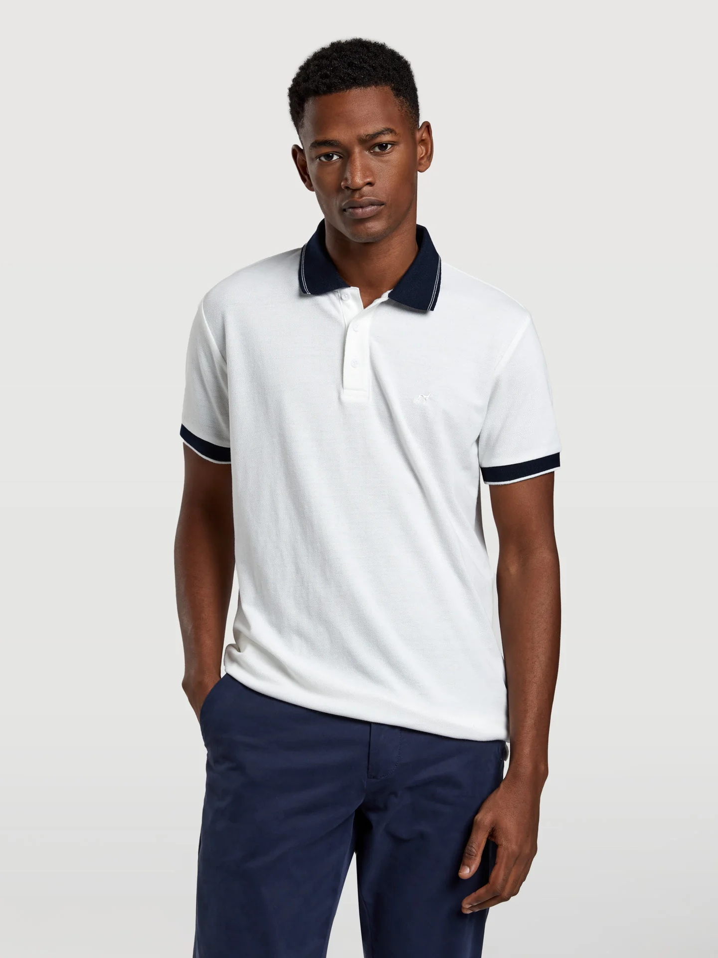 89 edition slim fit piqué polo shirt with contrast colours - Image 15