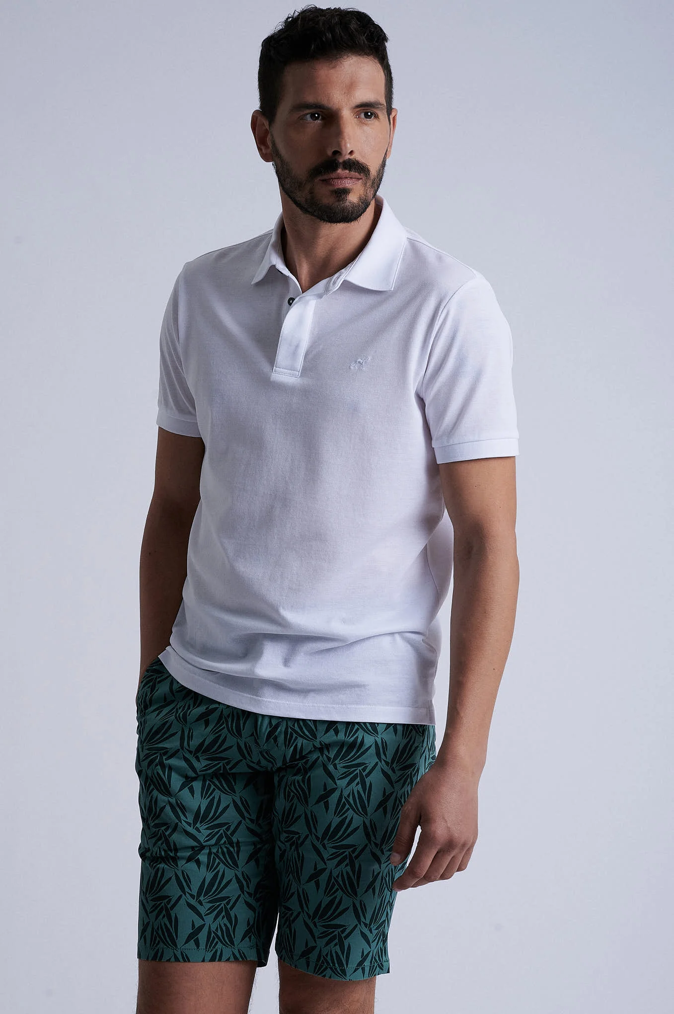 All over print garment dye Bermuda in Cotton elastane - Image 6