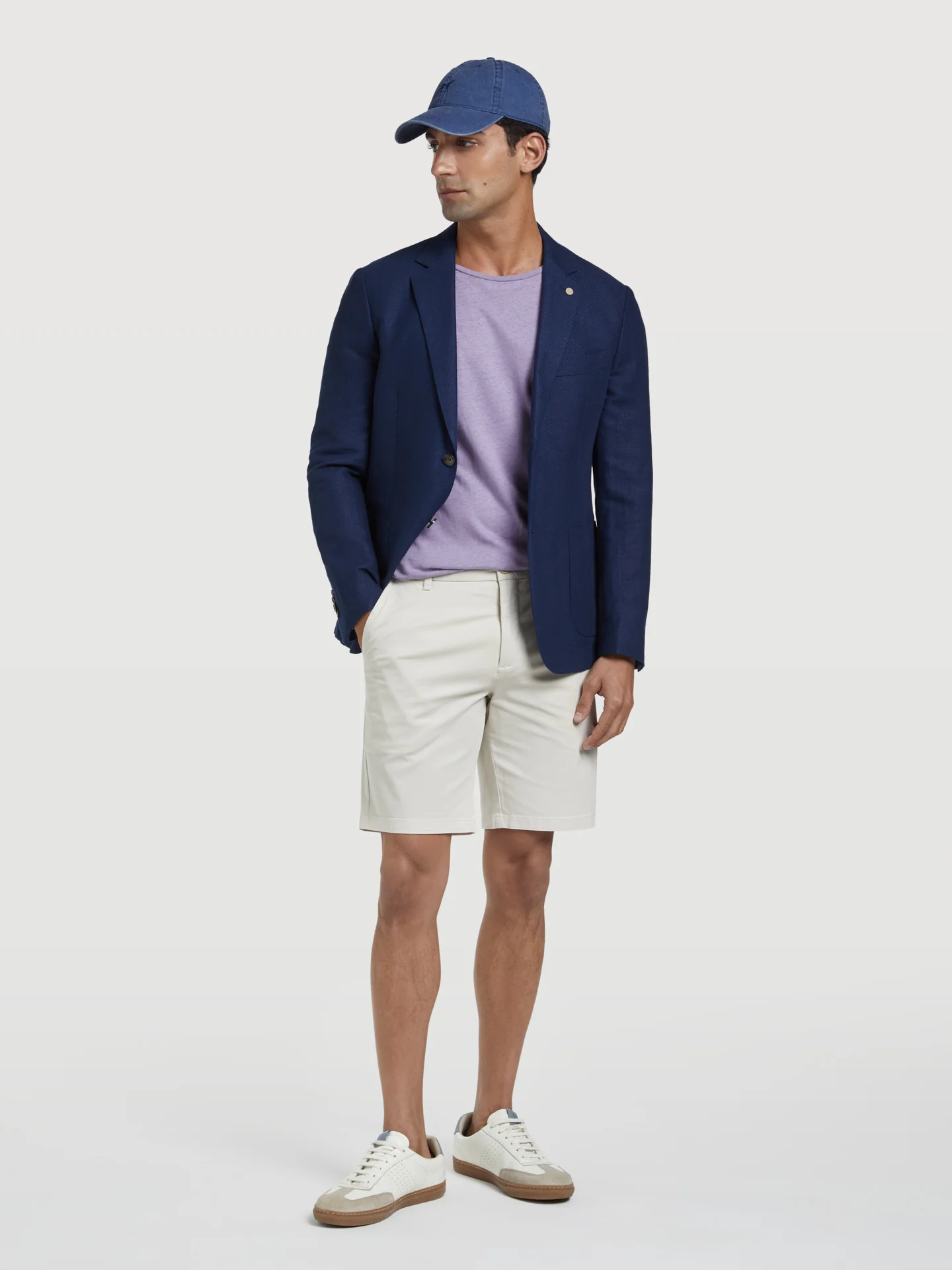 Basic Comfort Slim Fit Bermuda in Garment Dye - Image 4