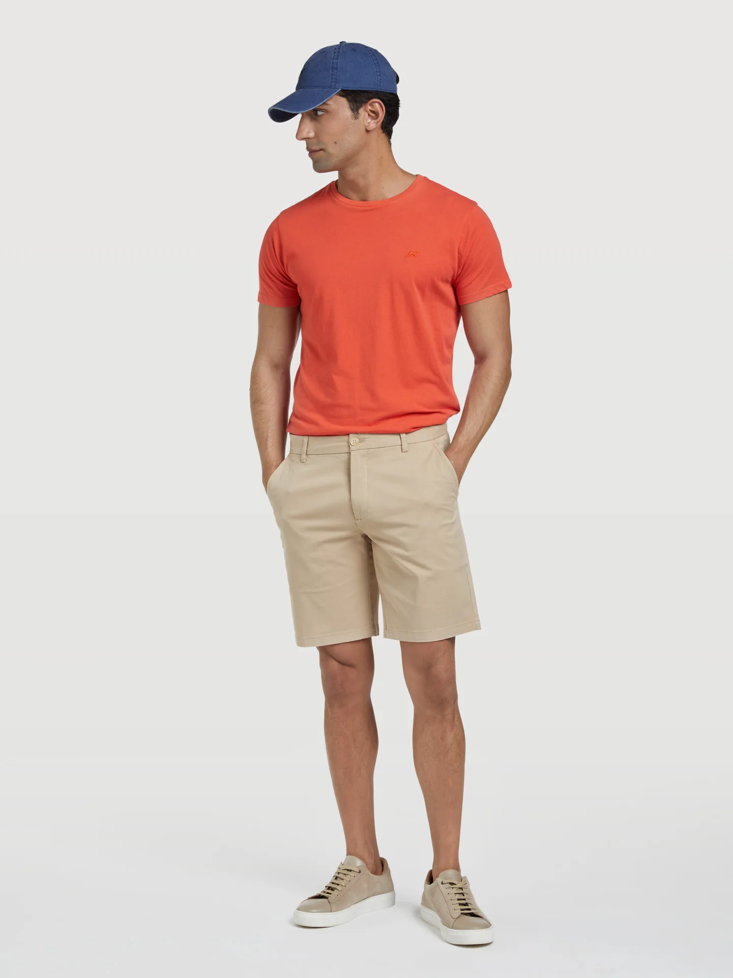 Basic Comfort Slim Fit Bermuda in Garment Dye - Image 7