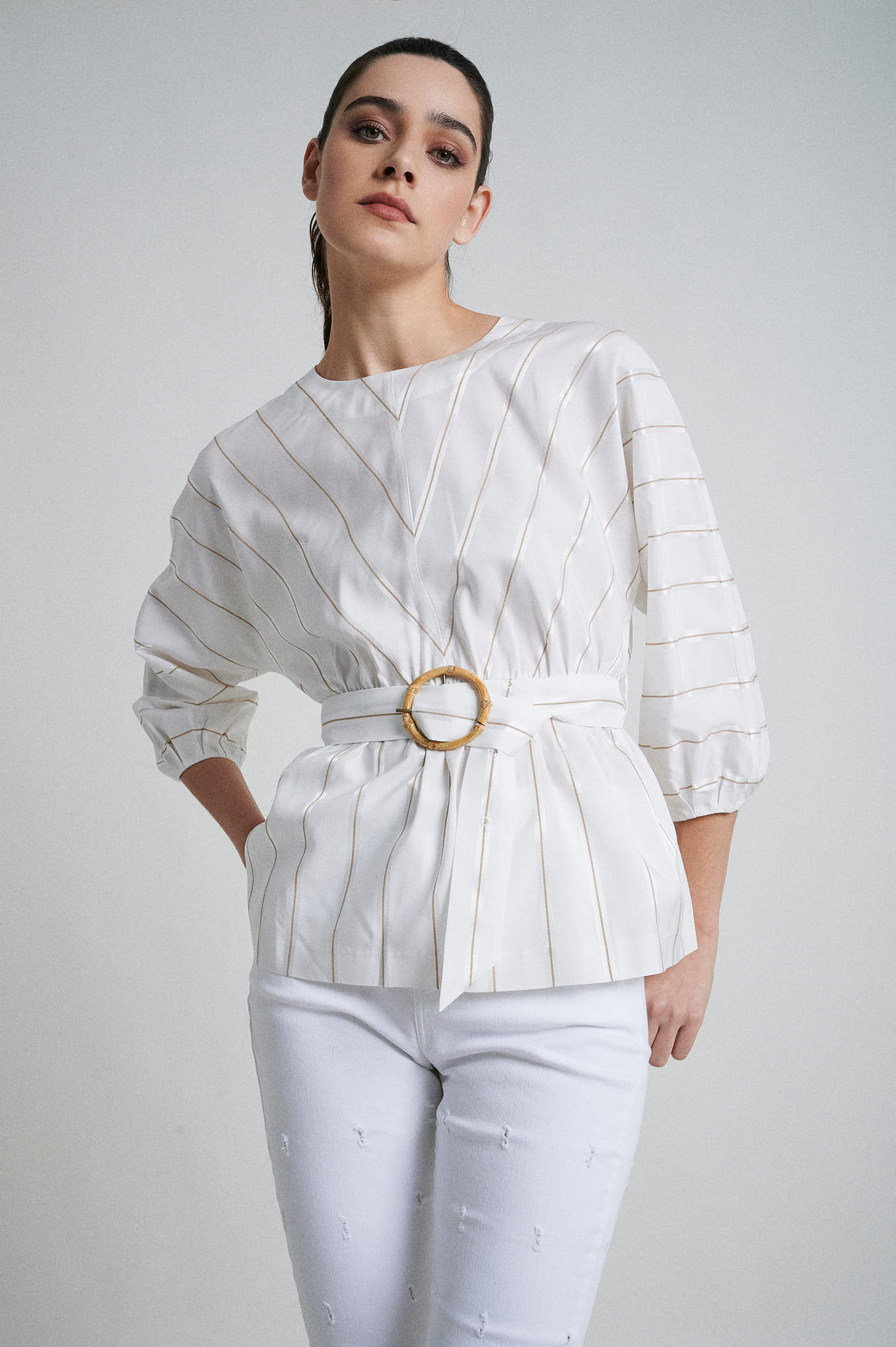 Blouse with bamboo buckle belt - Image 3