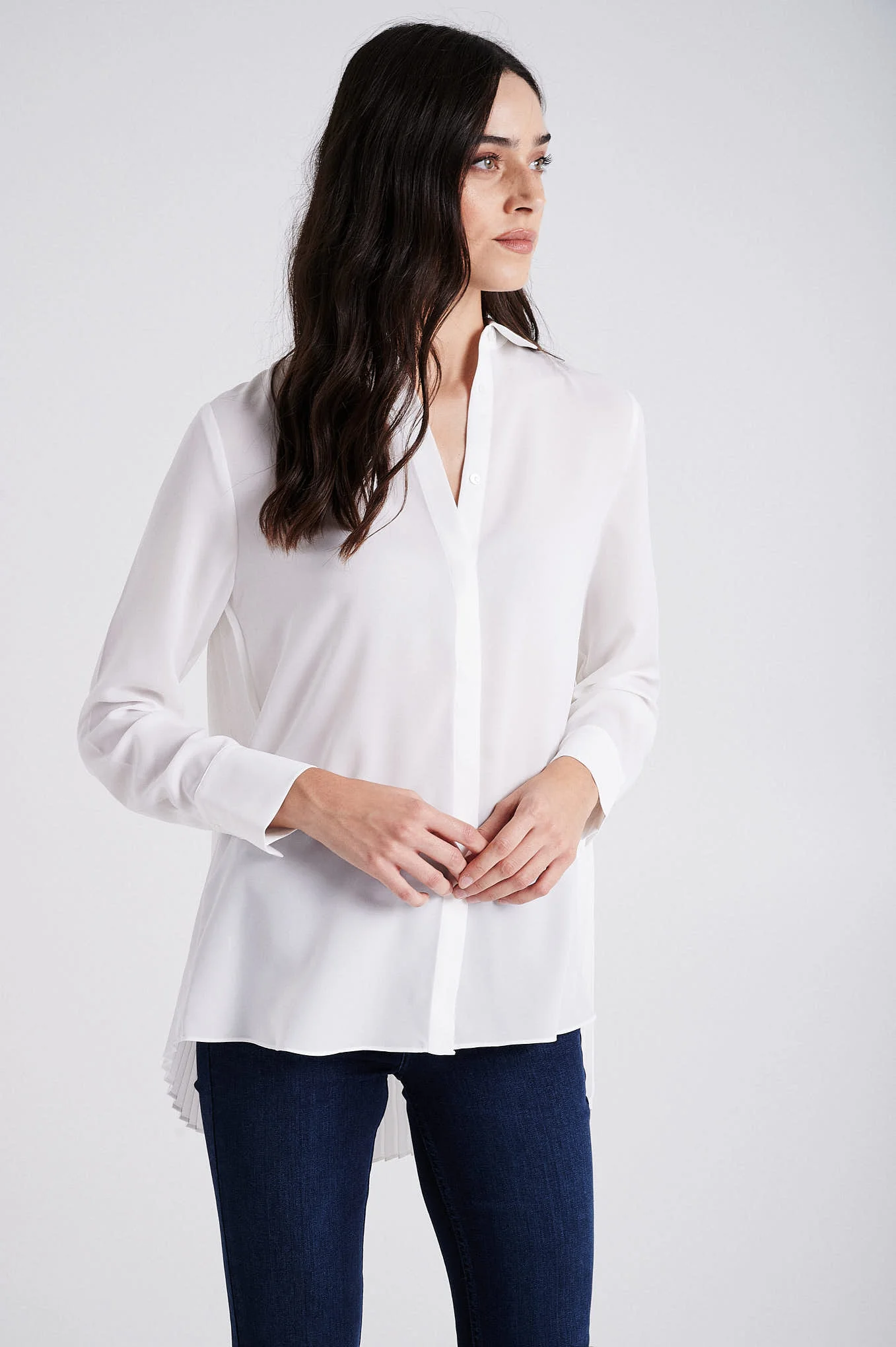 Blouse with pleated back - Image 6