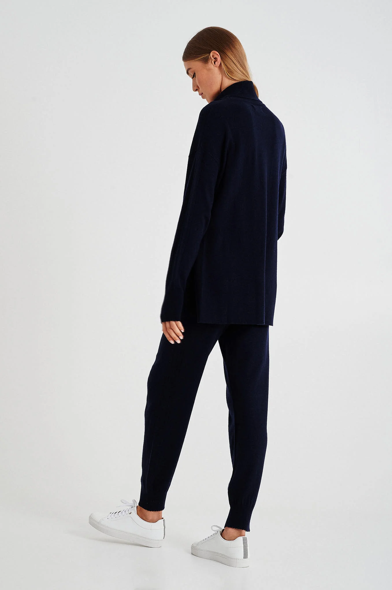 Boxy shape sweater - Image 4