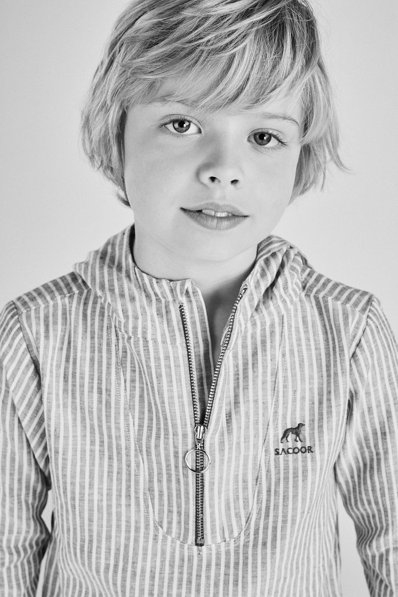 Boy's Casual Linen and Cotton Shirt - Image 9