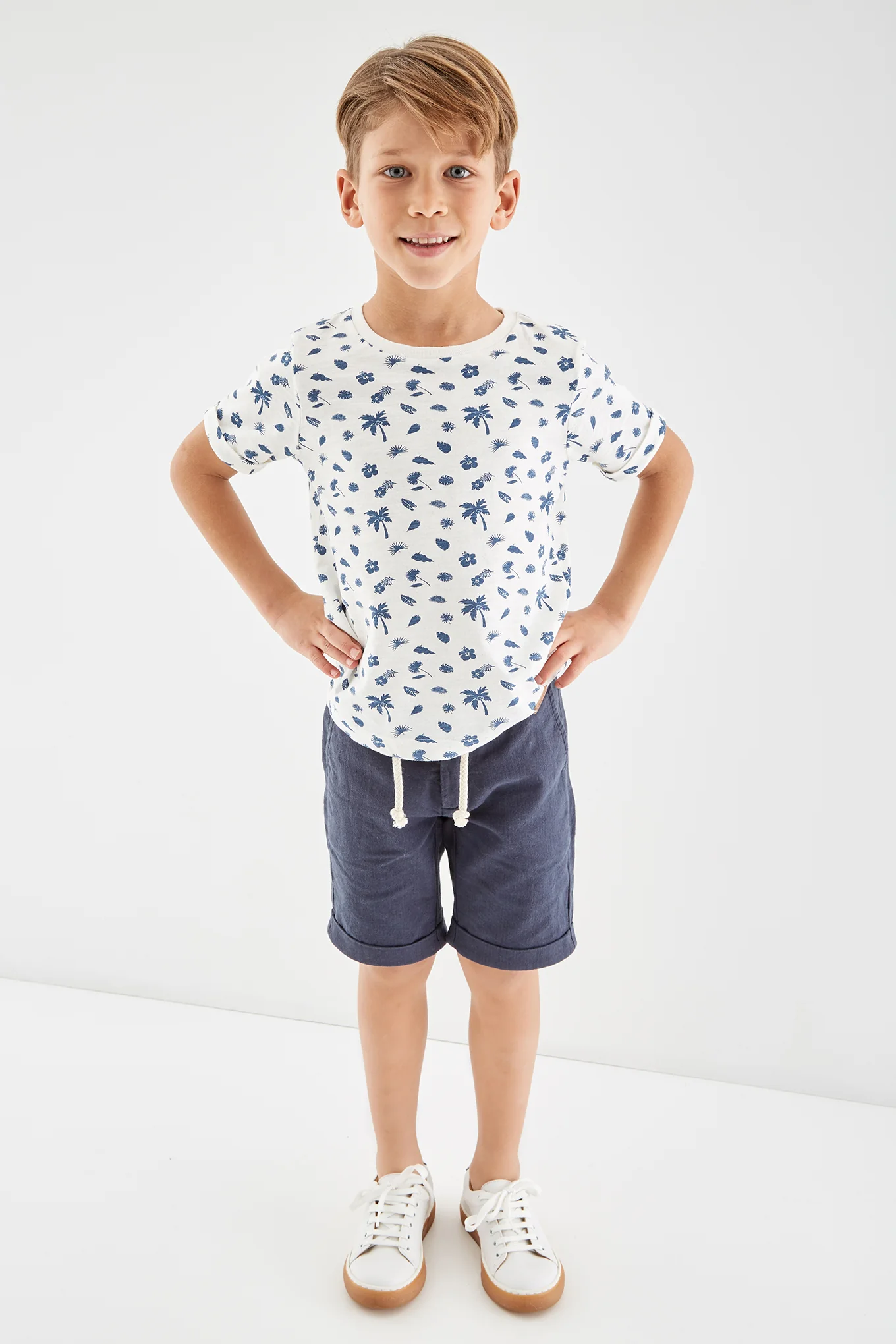 Boys'Tropical Print T-Shirt - Image 6