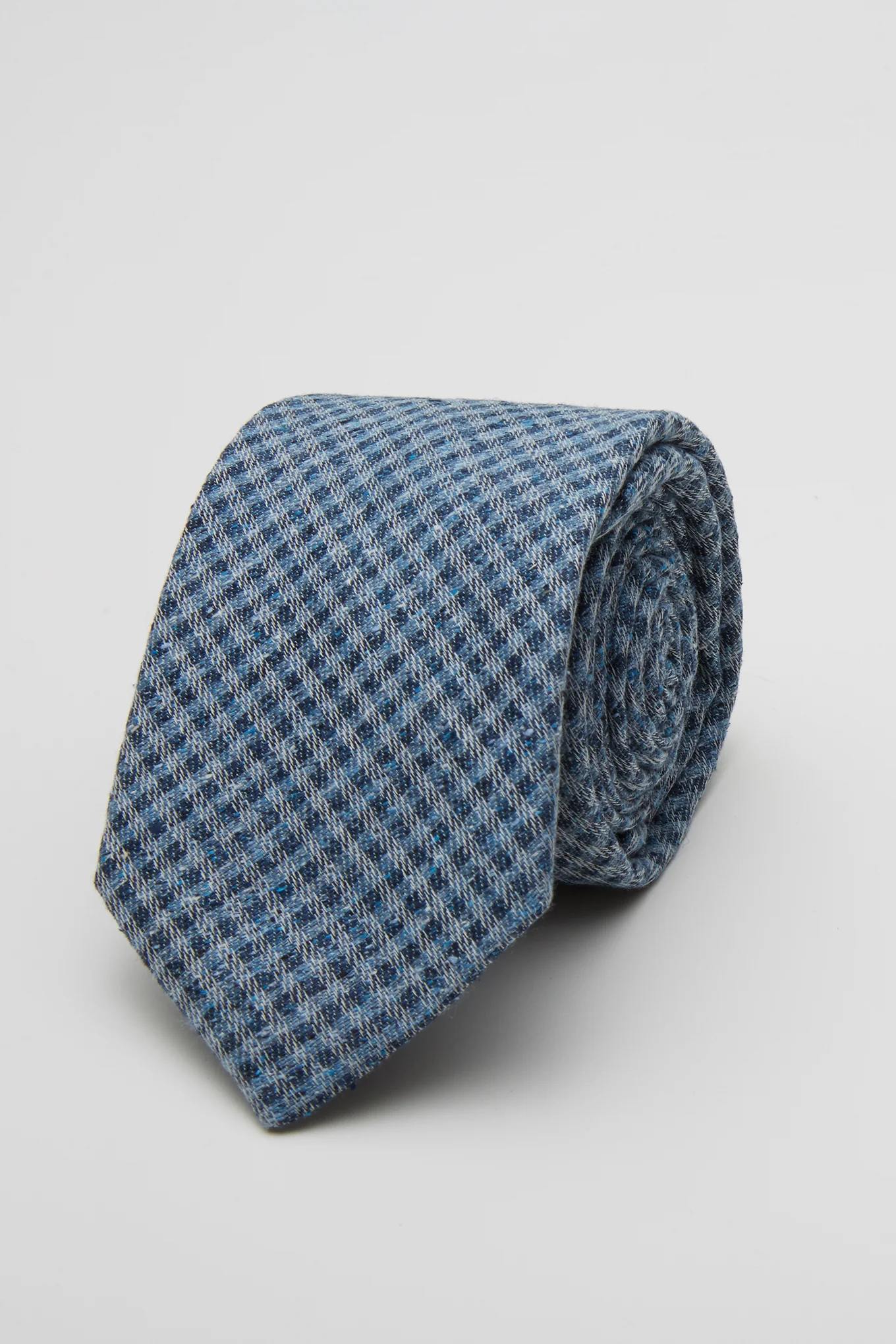 Checkered Pattern Tie 100% Silk 7,5cm - Image 4