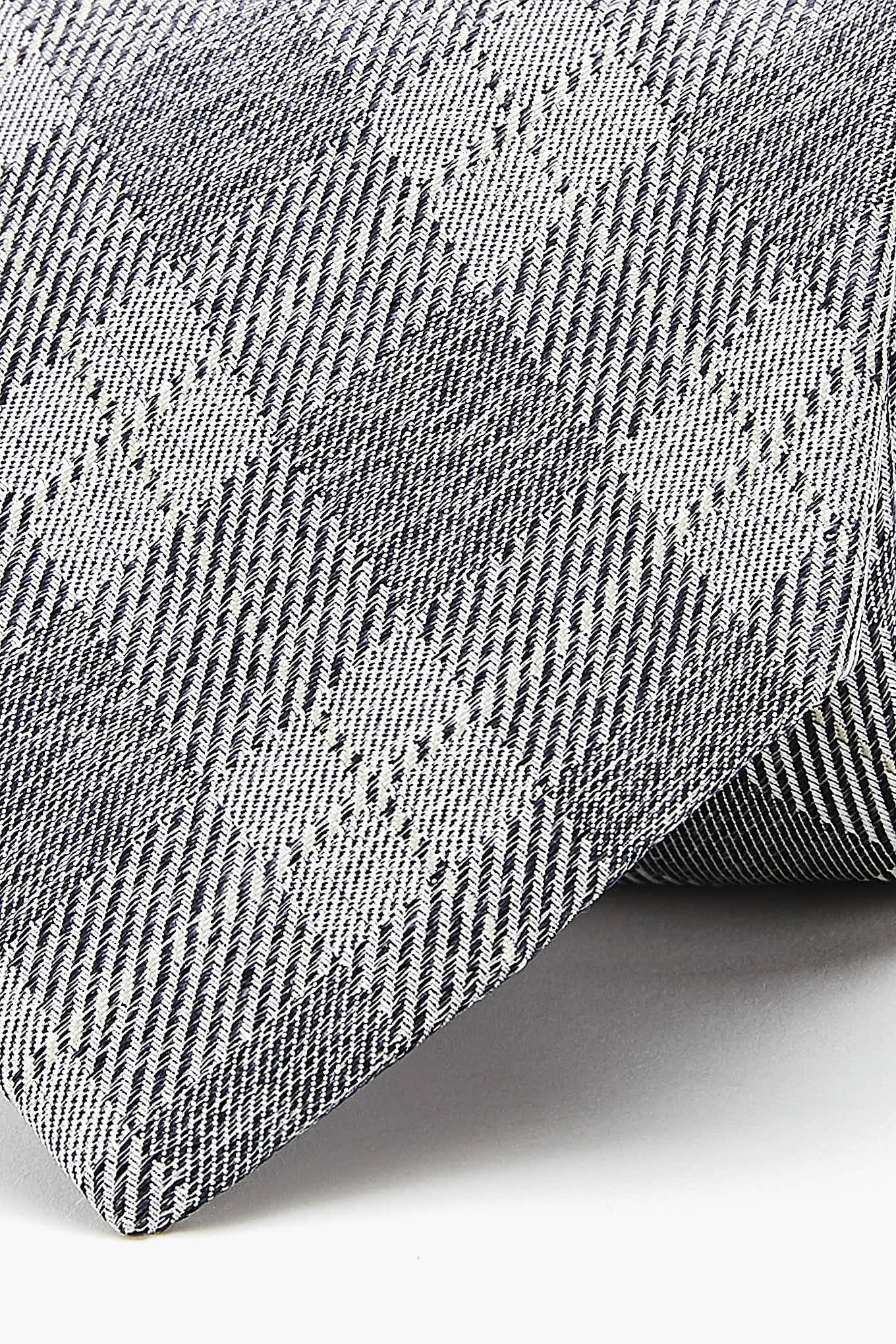 Checkered Pattern Tie 100% Silk 8cm - Image 2