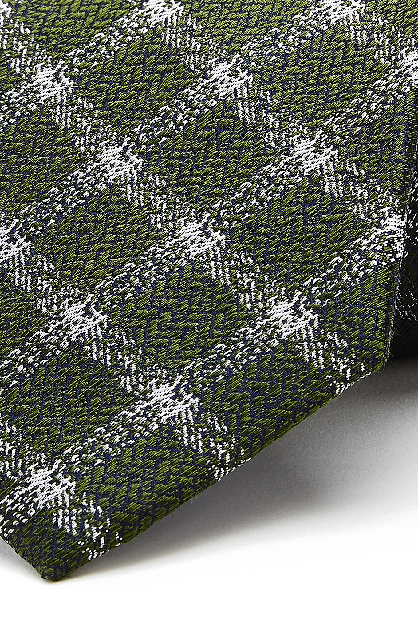 Checkered Pattern Tie 100% Silk 8cm - Image 8