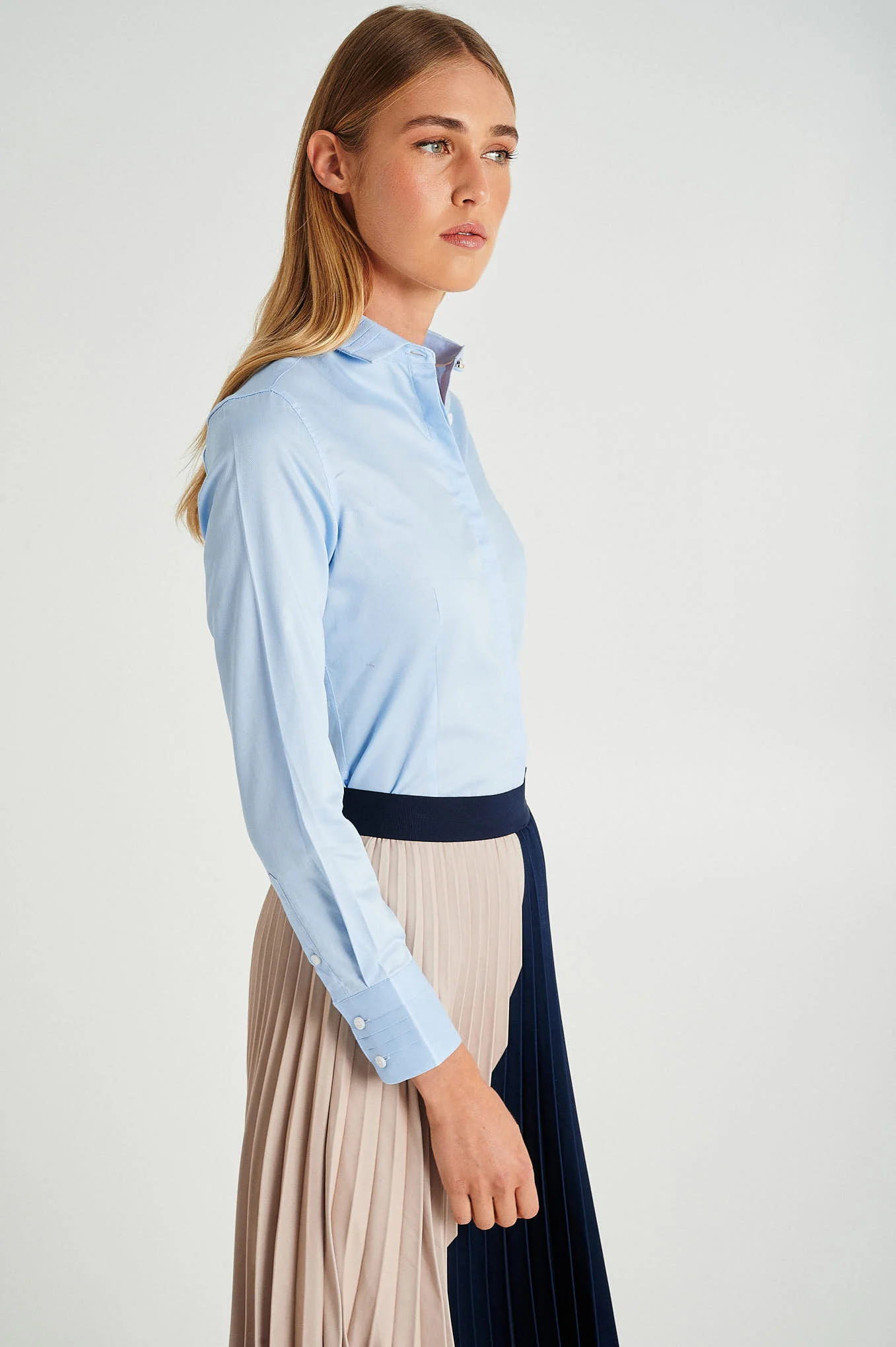 Classic slim fit shirt