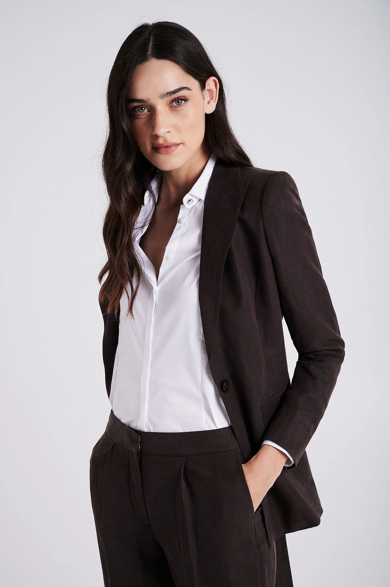 Classic slim fit shirt - Image 8