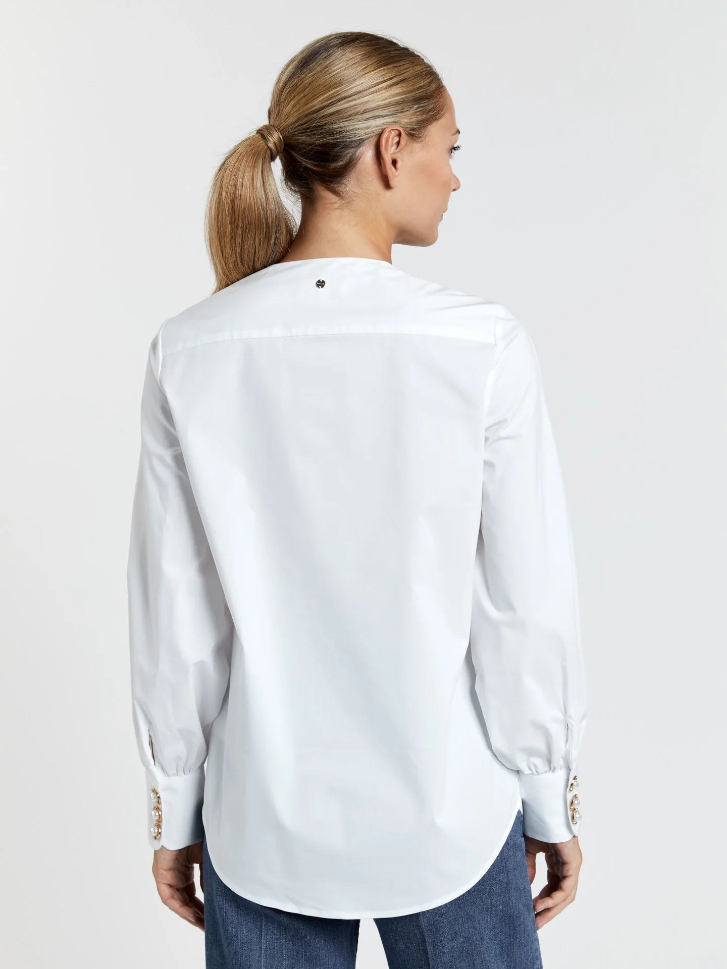 Colarless shirt - Image 2