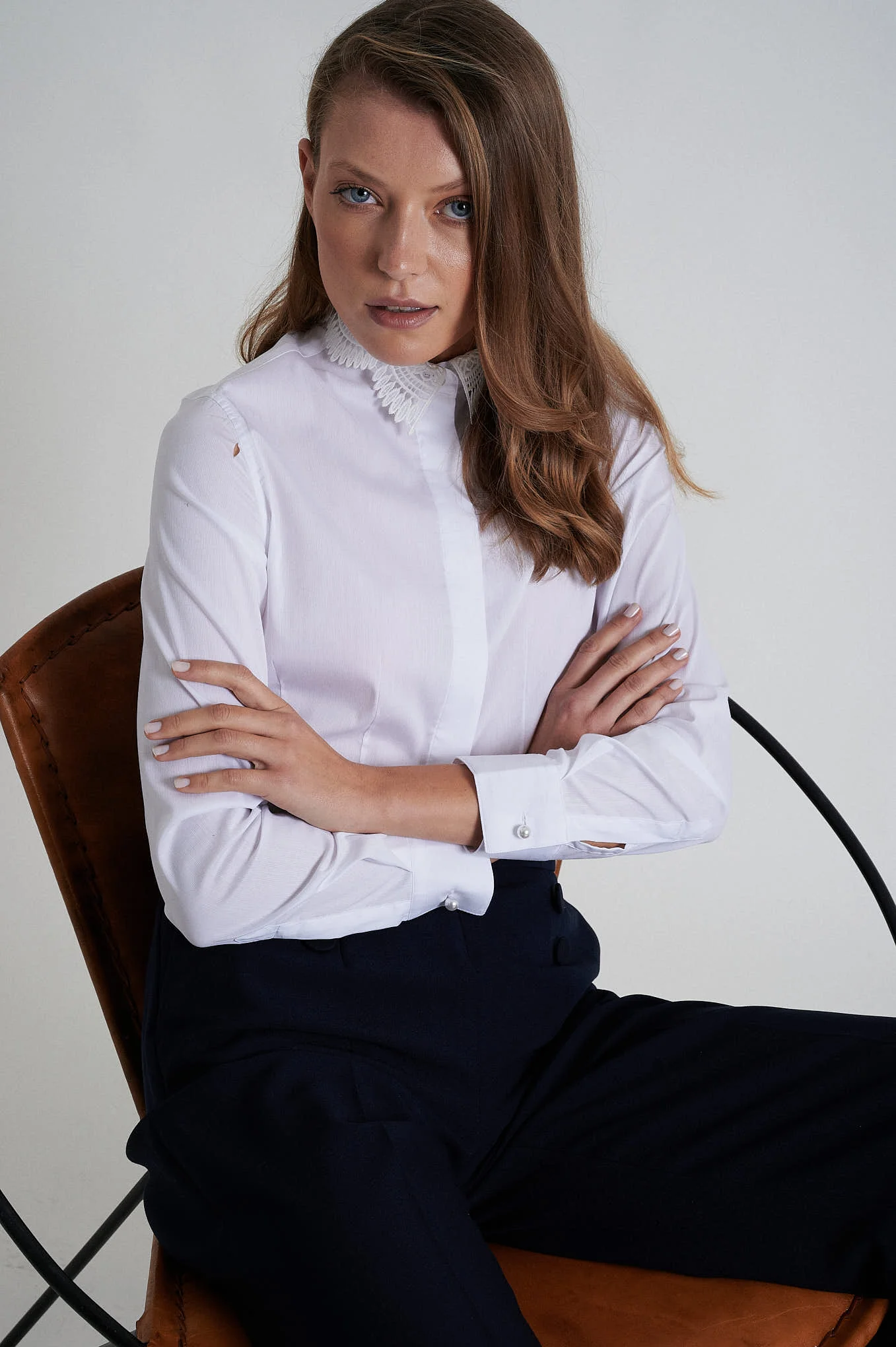 Cotton elastane lace collar shirt - Image 8