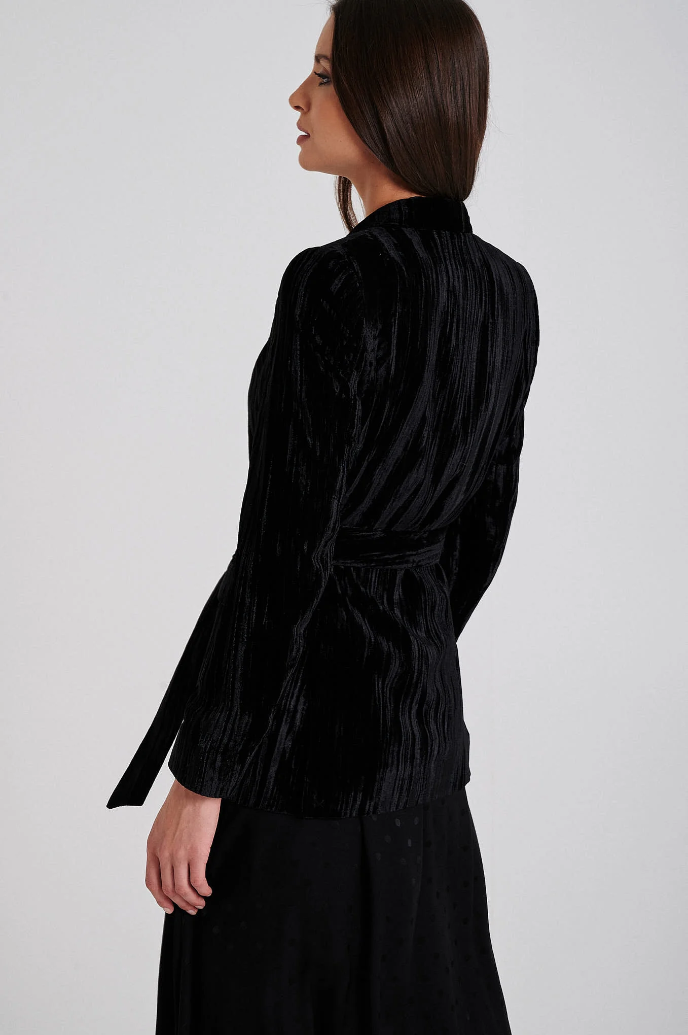 Crushed velvet belted blazer - Image 3
