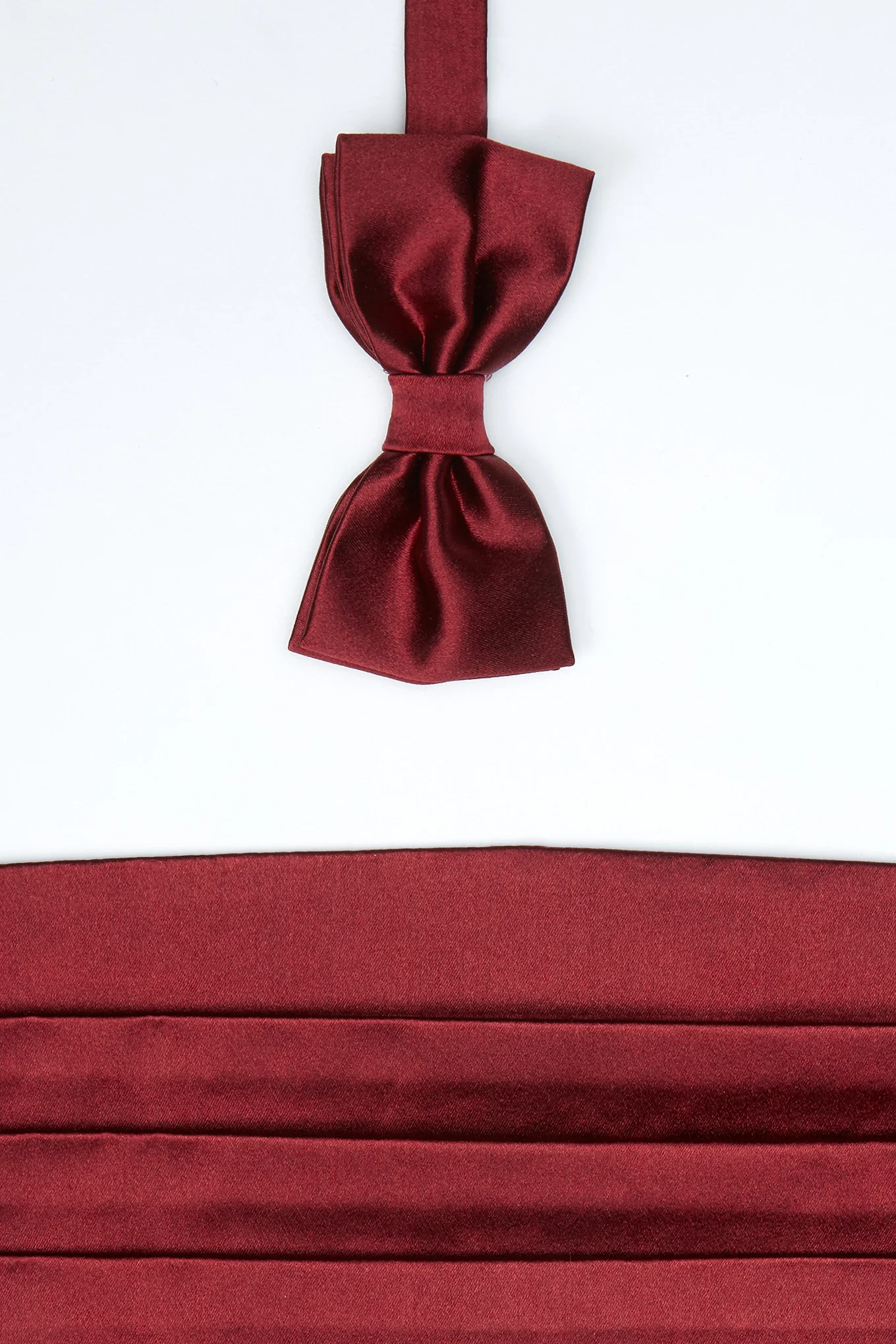 Cummerbund and Bow Tie Set - Image 2