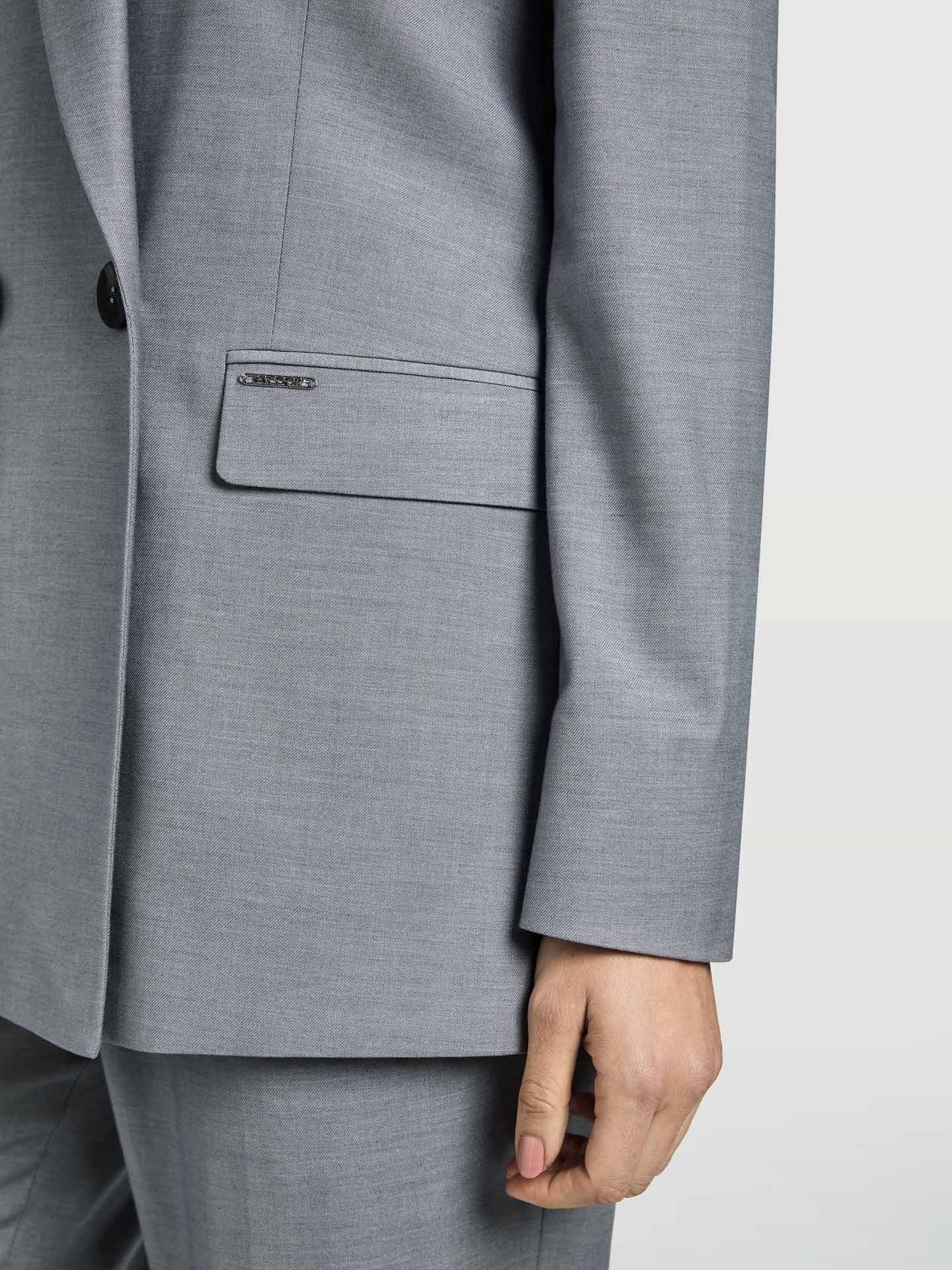 Double Breasted Grey Suit - Image 4