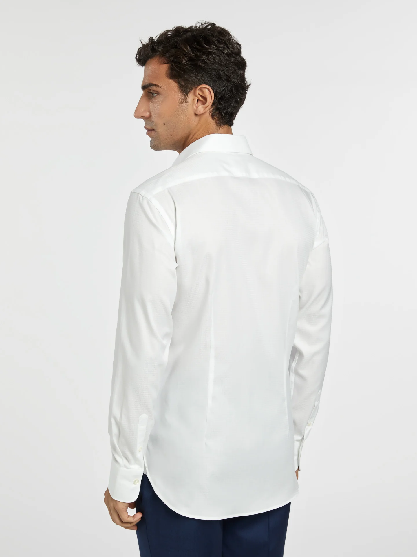 DUBLIN COLLAR SLIM FIT SINGLE CUFF - Image 3