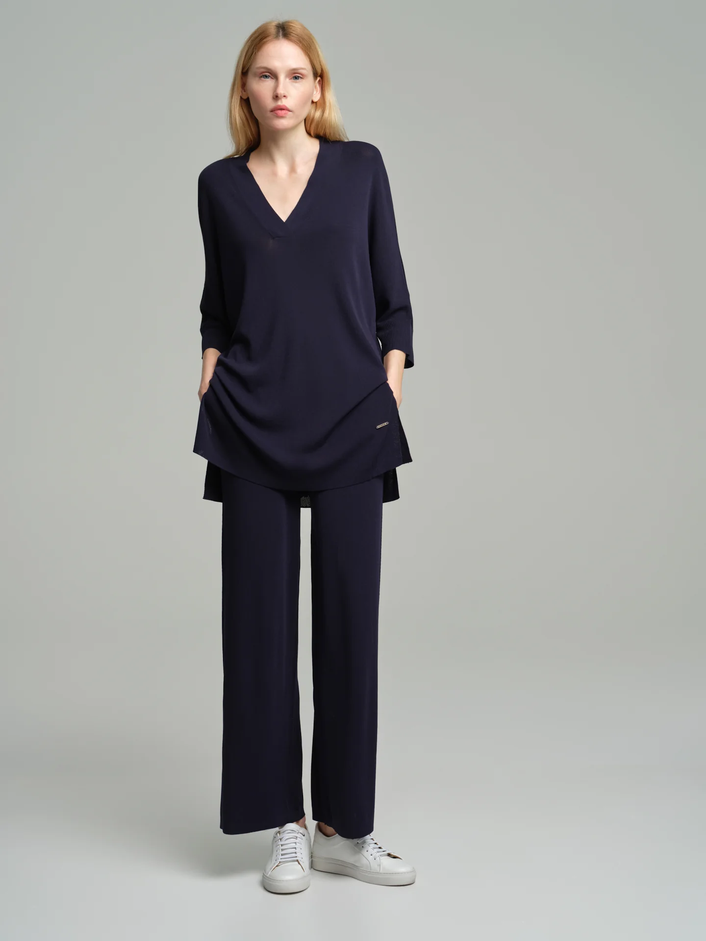 Fancy-knitted trousers - Image 4