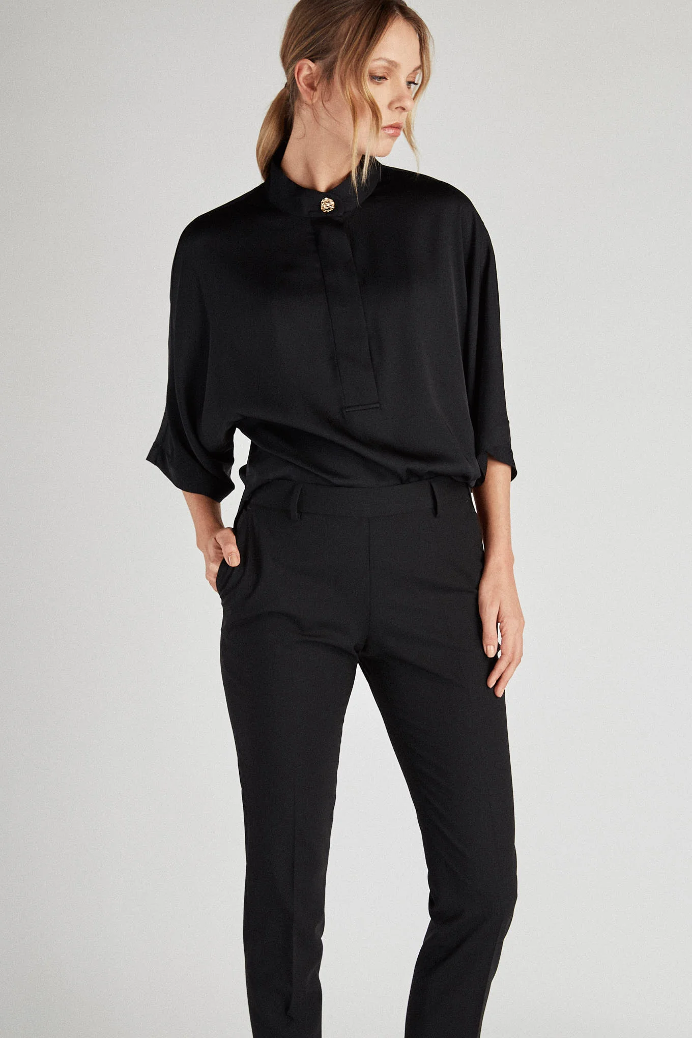 Fantasy Loose Fit Women's Blouse - Image 4