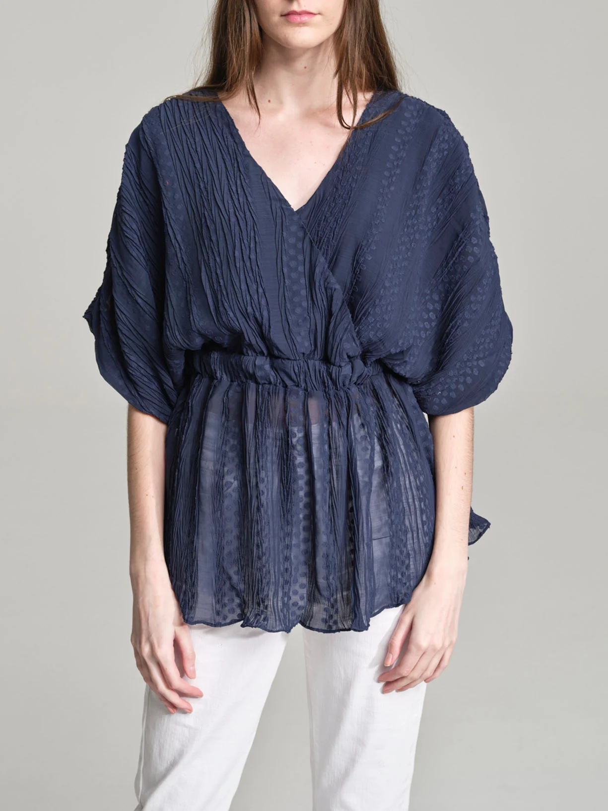 Fit & flare fan-shaped blouse in pleated fabric
