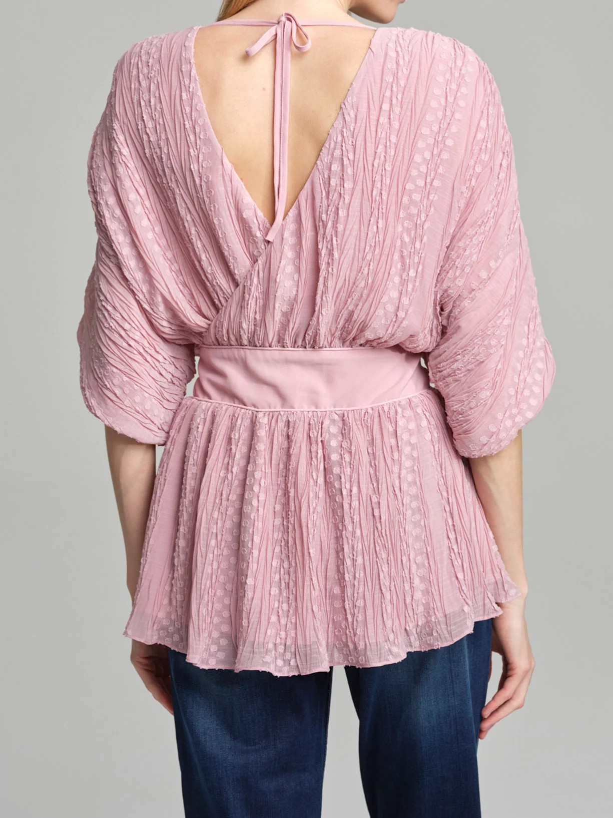 Fit & flare fan-shaped blouse in pleated fabric - Image 10