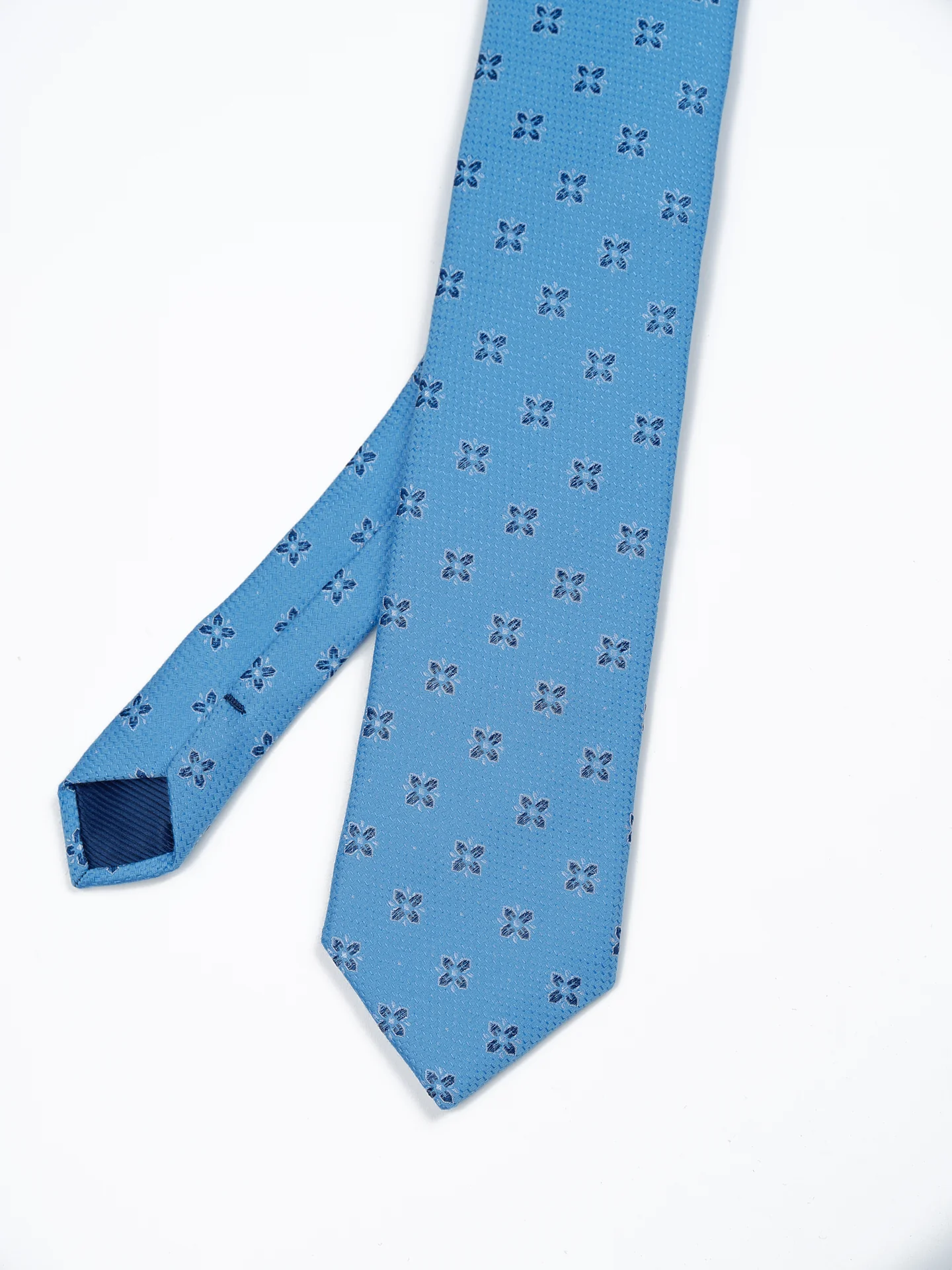 Floral Pattern Tie 100% Silk 7,5cm - Image 2
