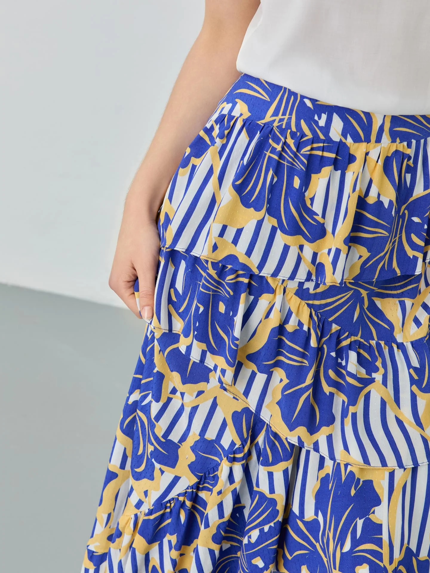 Floral Print Skirt In Viscose And Lenzing Blend With Ruffles - Image 4