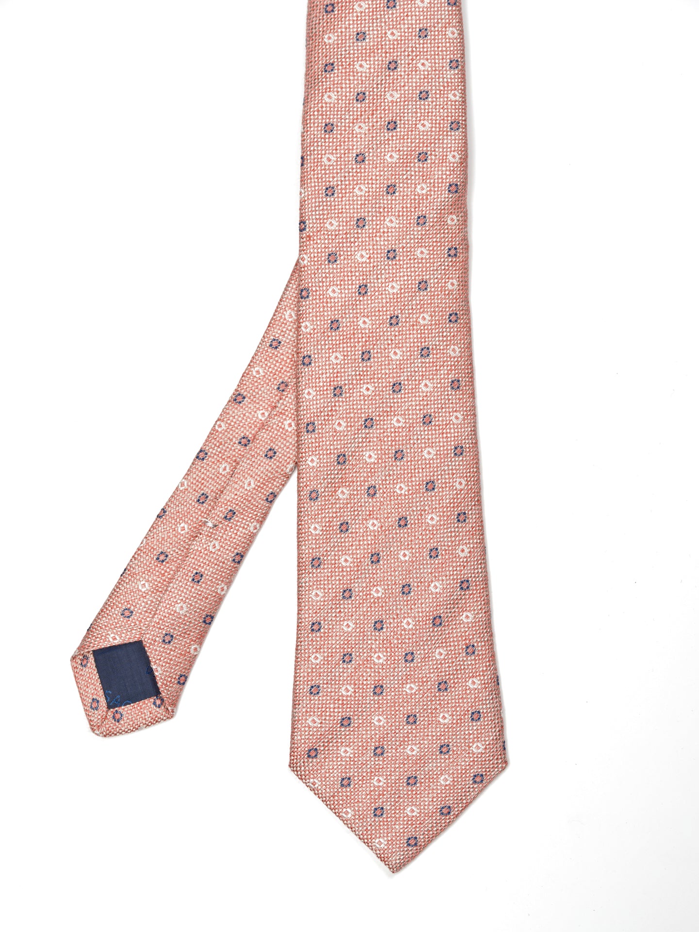 Geometric Pattern Tie 100% silk 8cm - Image 8