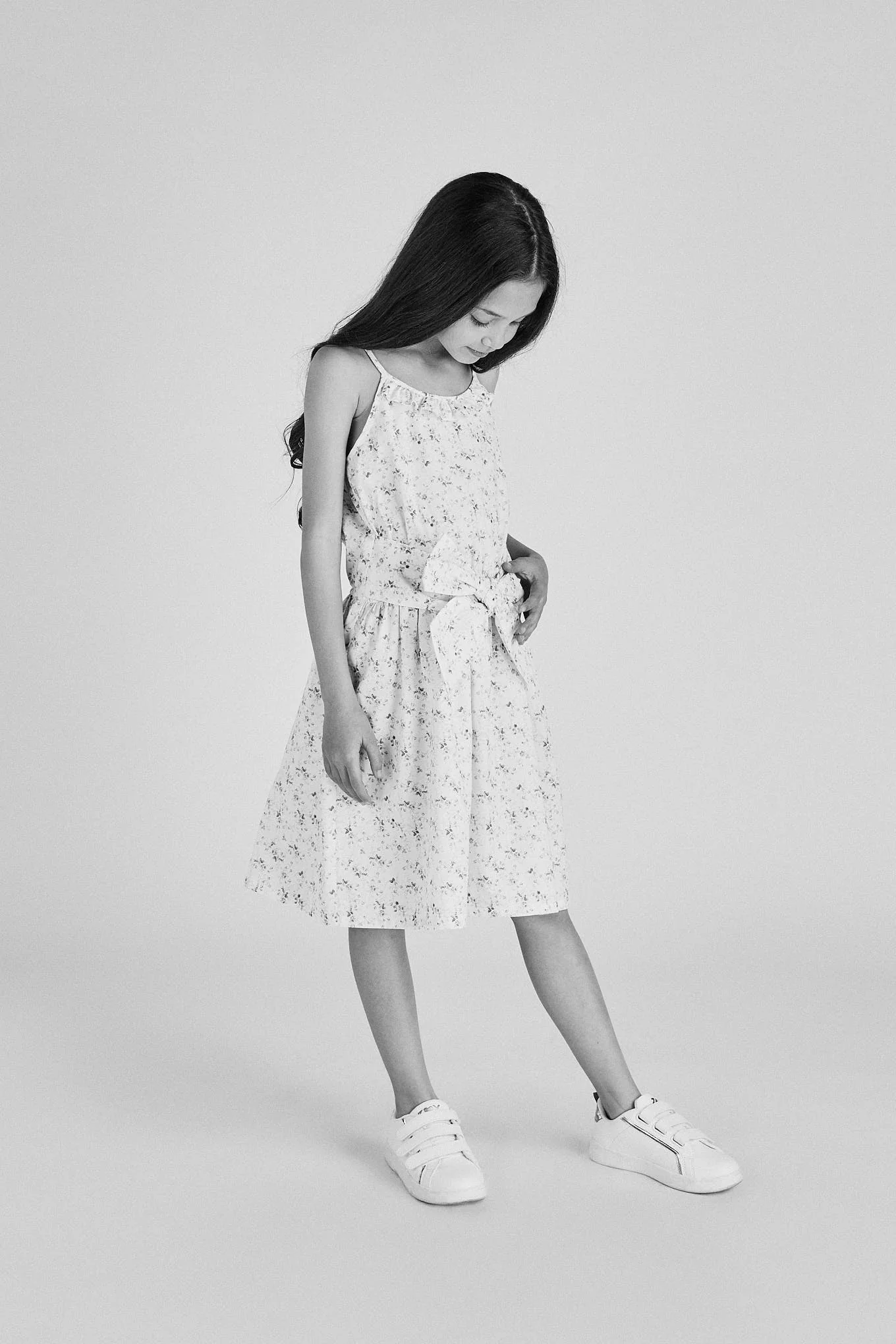 Girl's Fantasy Dress - Image 5