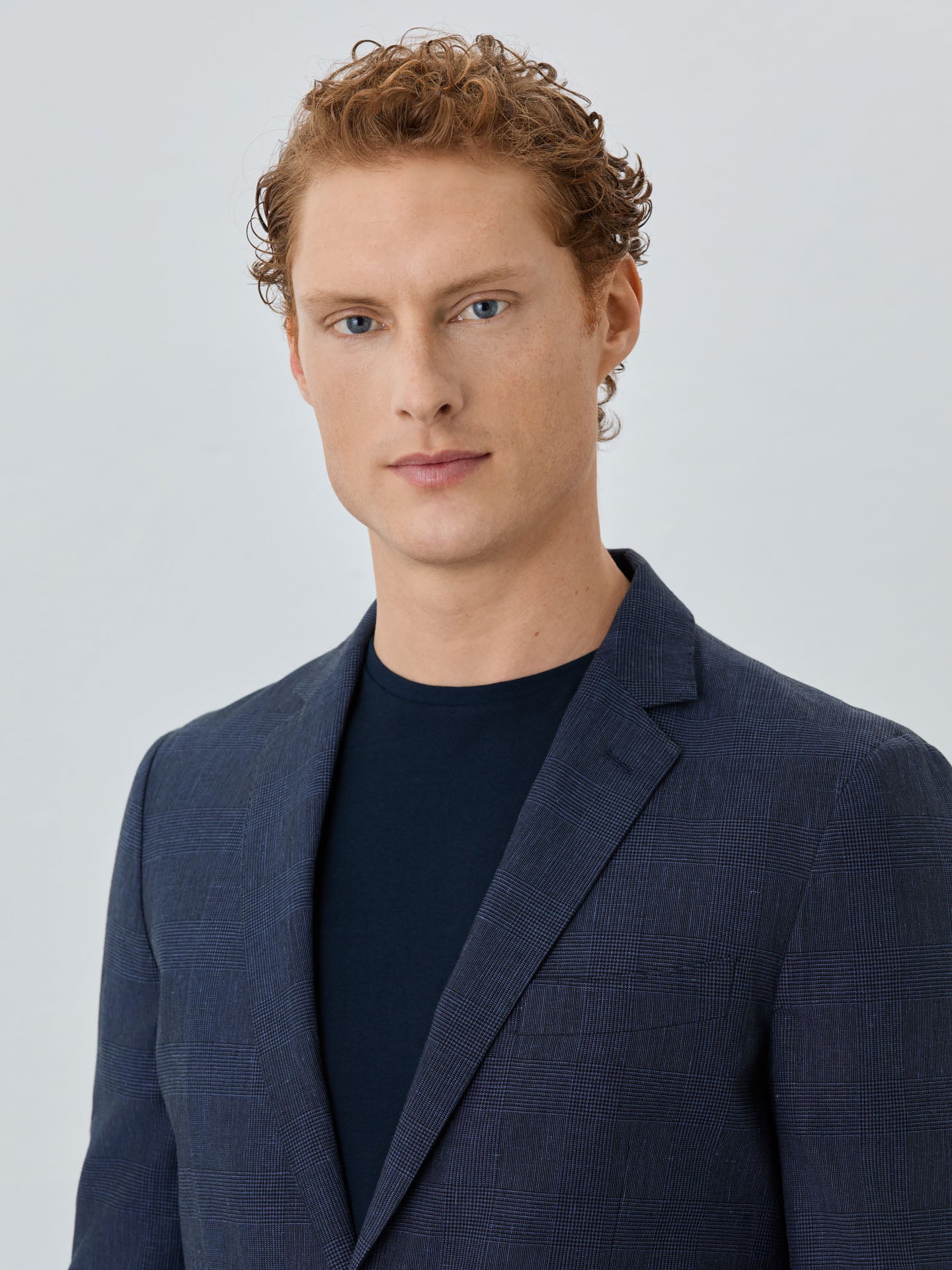 Half-Canvas Checks Blazer With Patch Pockets In Linen - Image 2