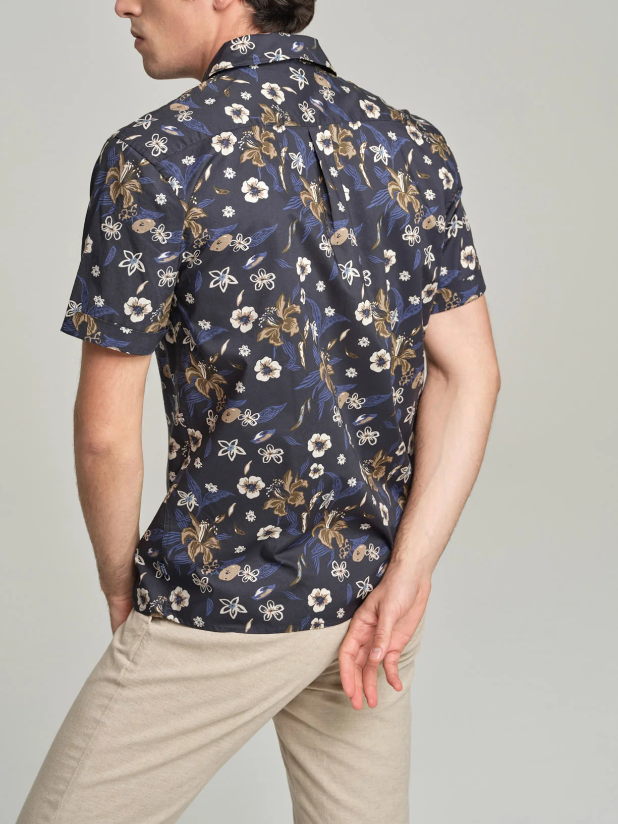 Havana Collection printed organic cotton short sleeve shirt - Image 3