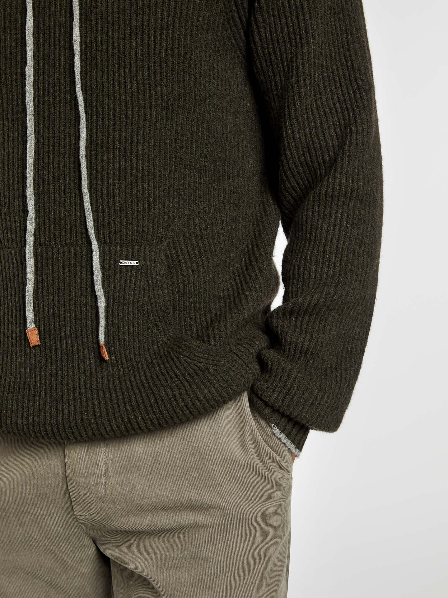 Hooded sweater - Image 6