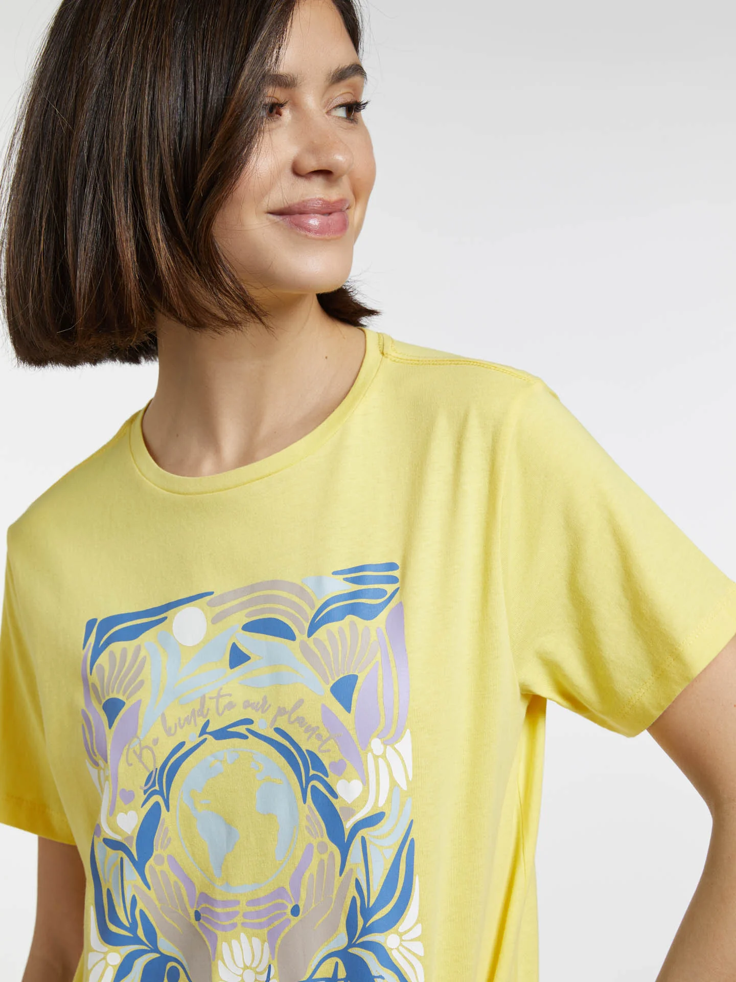 Kindness Print T-shirt - Image 8
