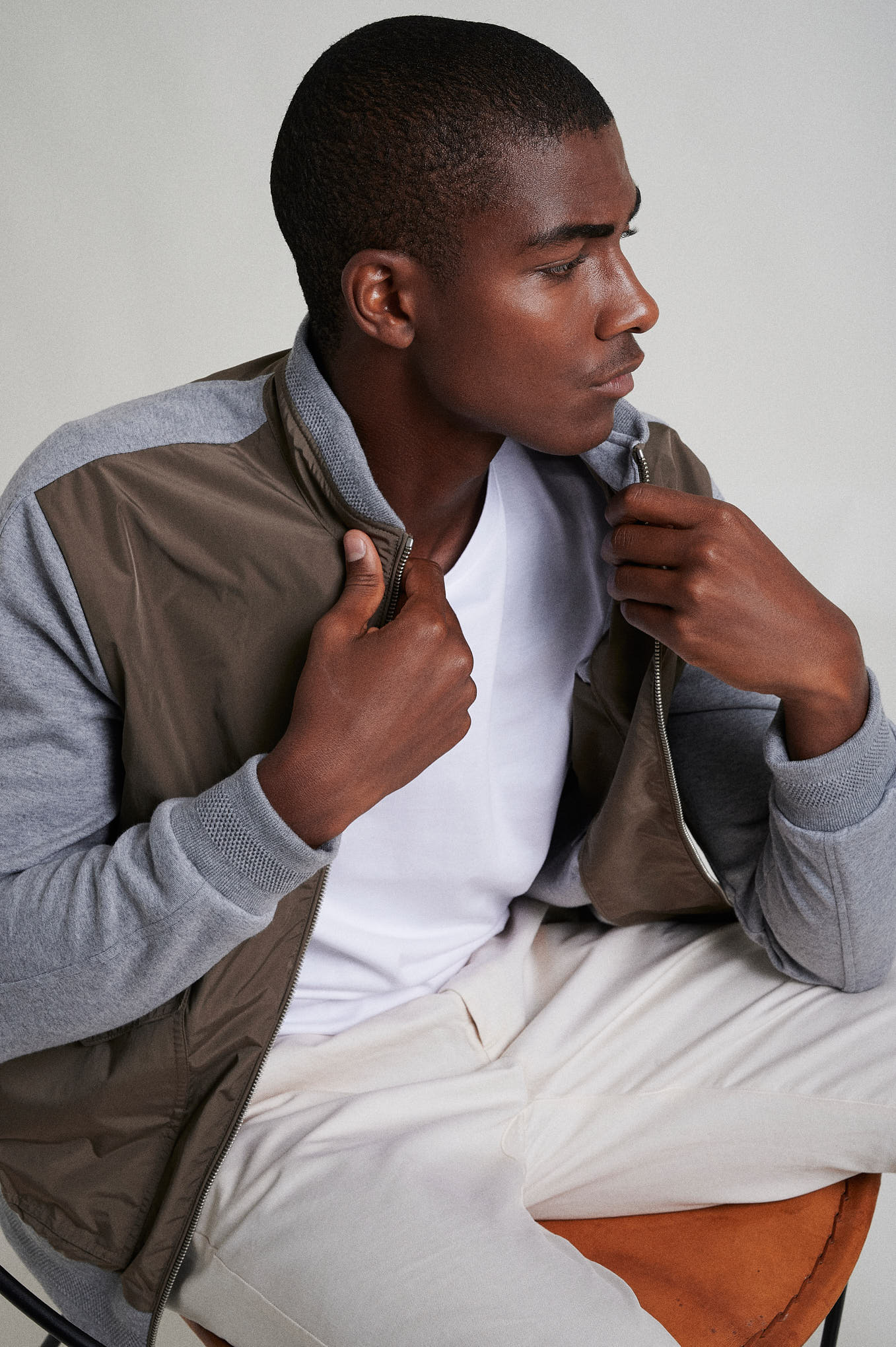 Knitted sleeves jacket - Image 6