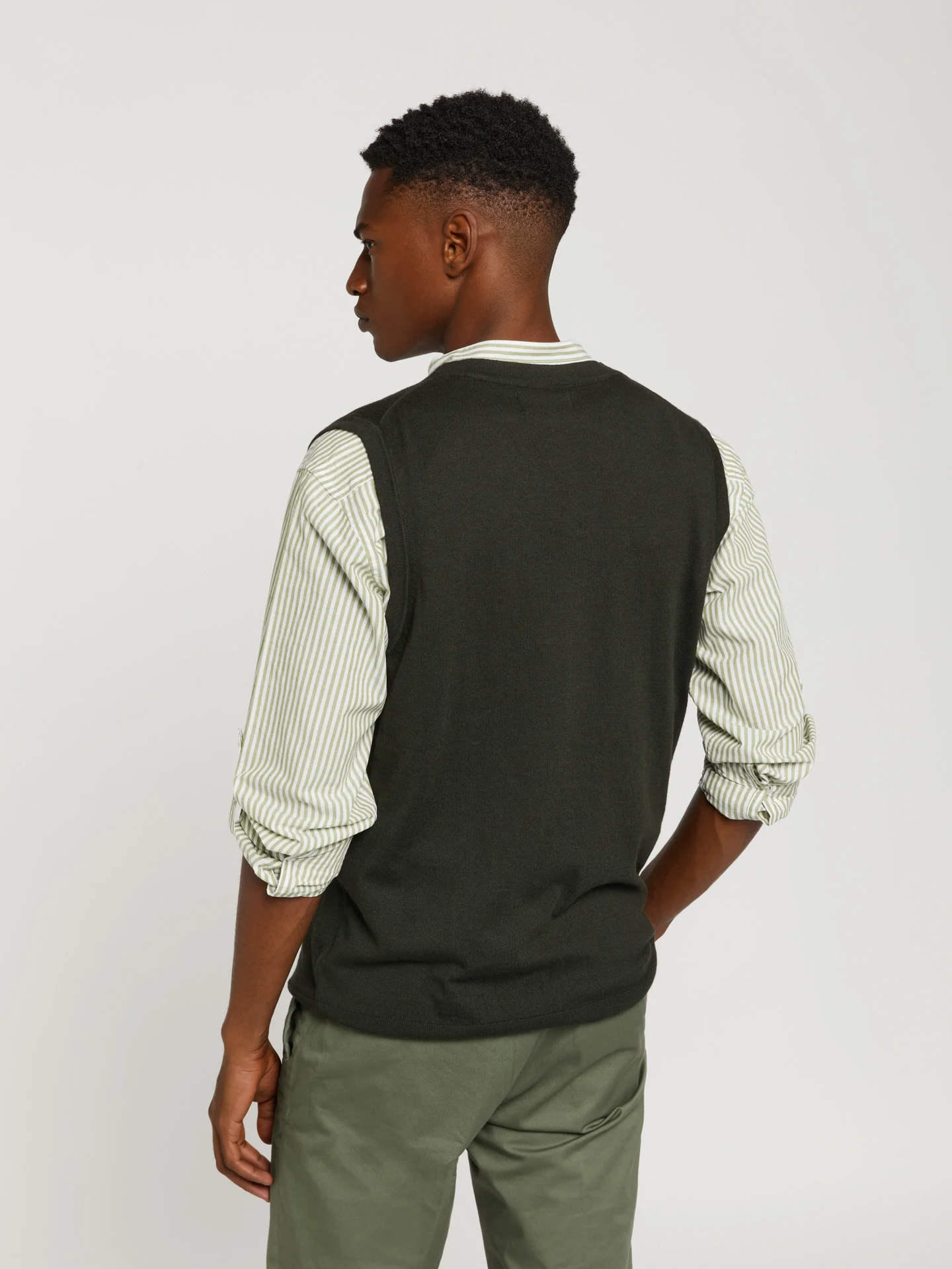Knitted waistcoat - Image 7