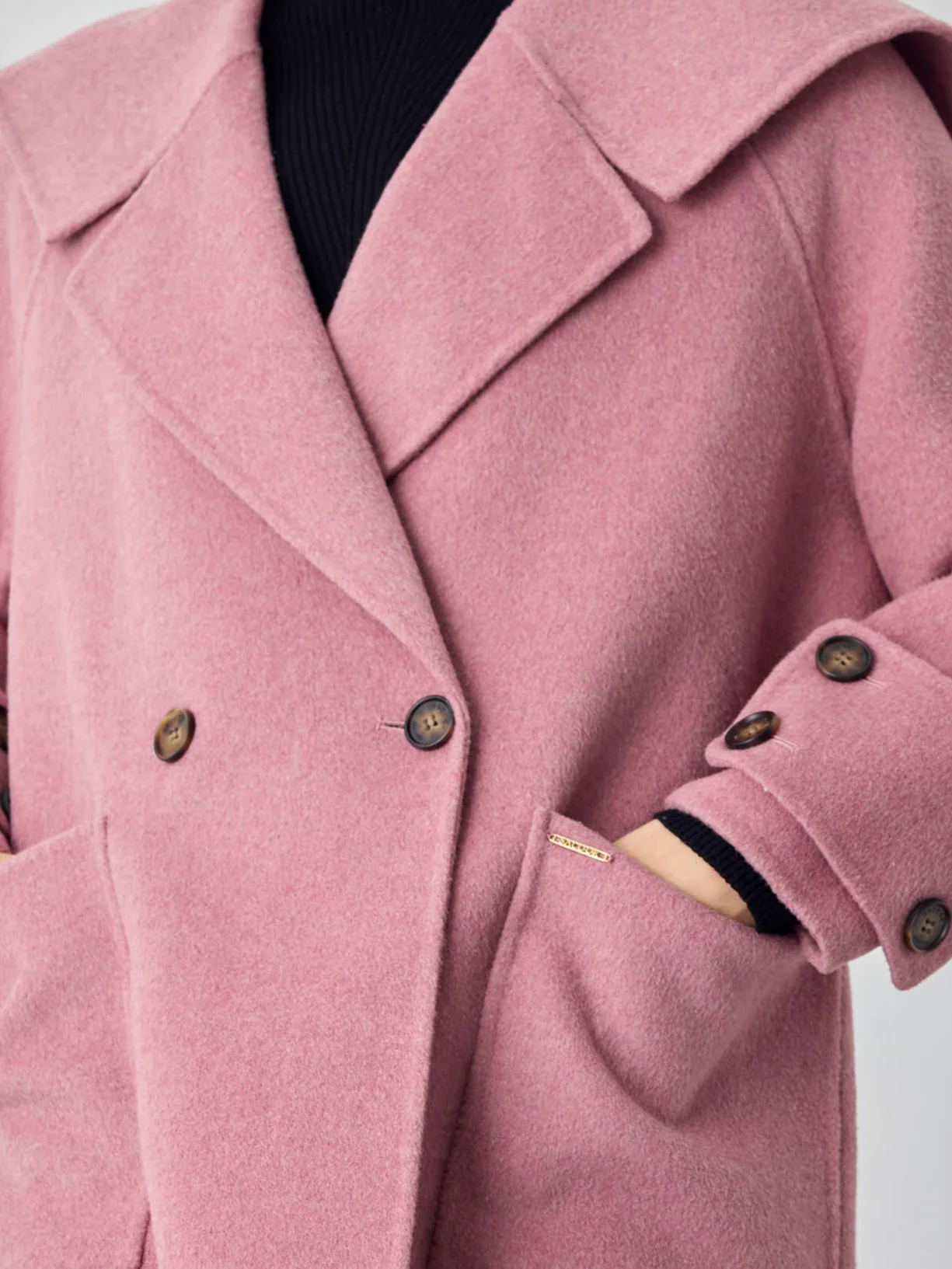 Large Collar Overcoat - Image 4