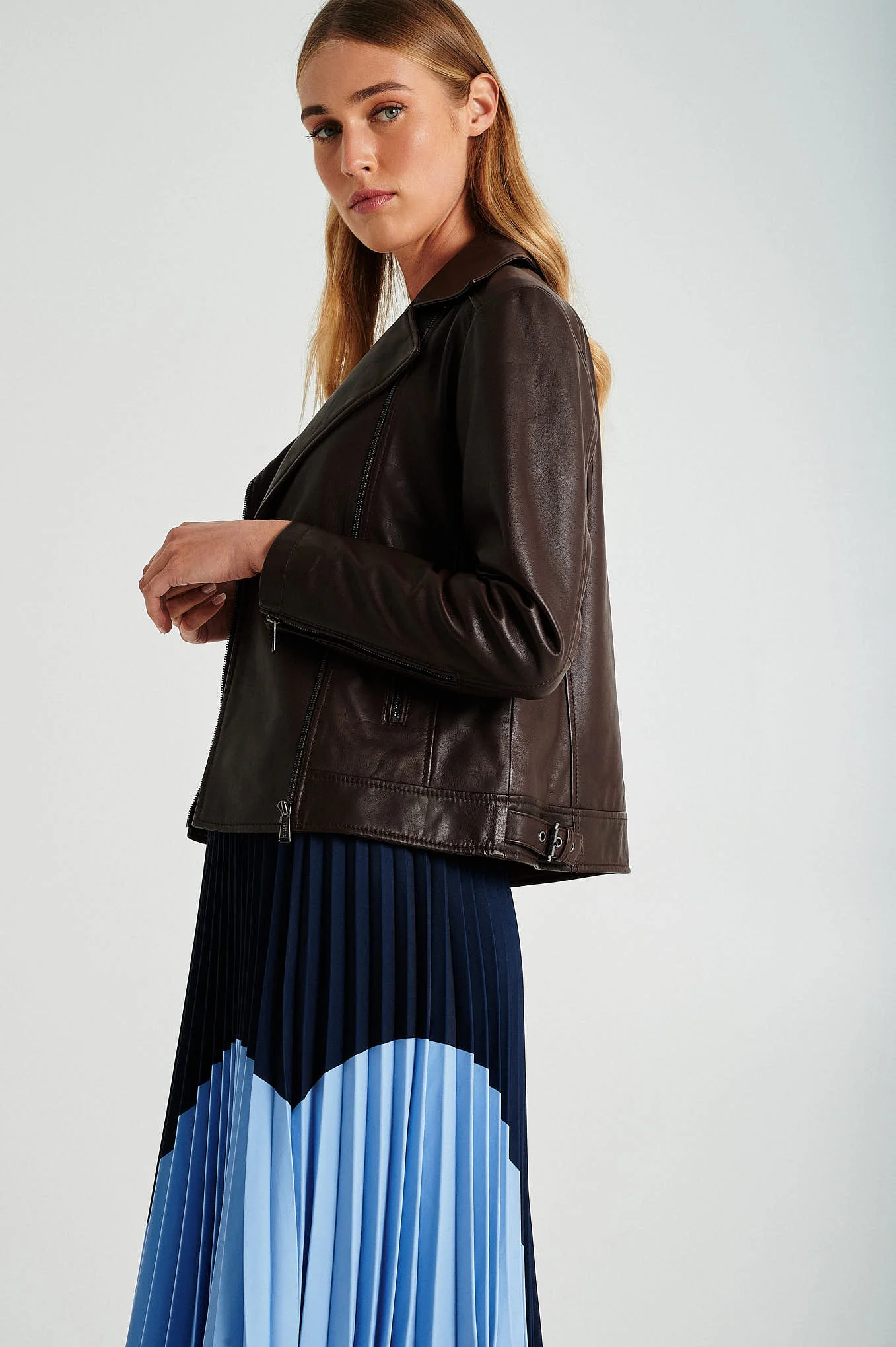 Leather biker jackets - Image 2