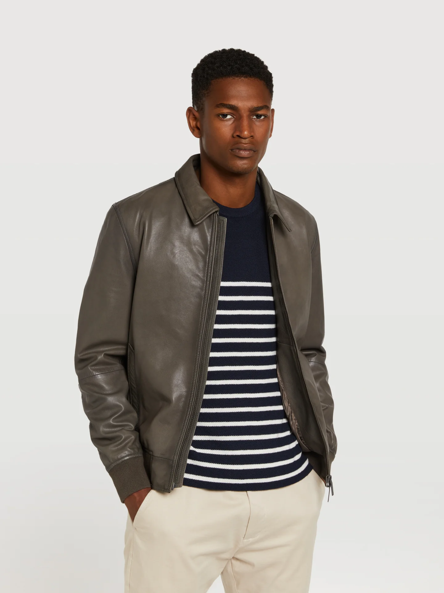 Leather bomber jacket - Image 7