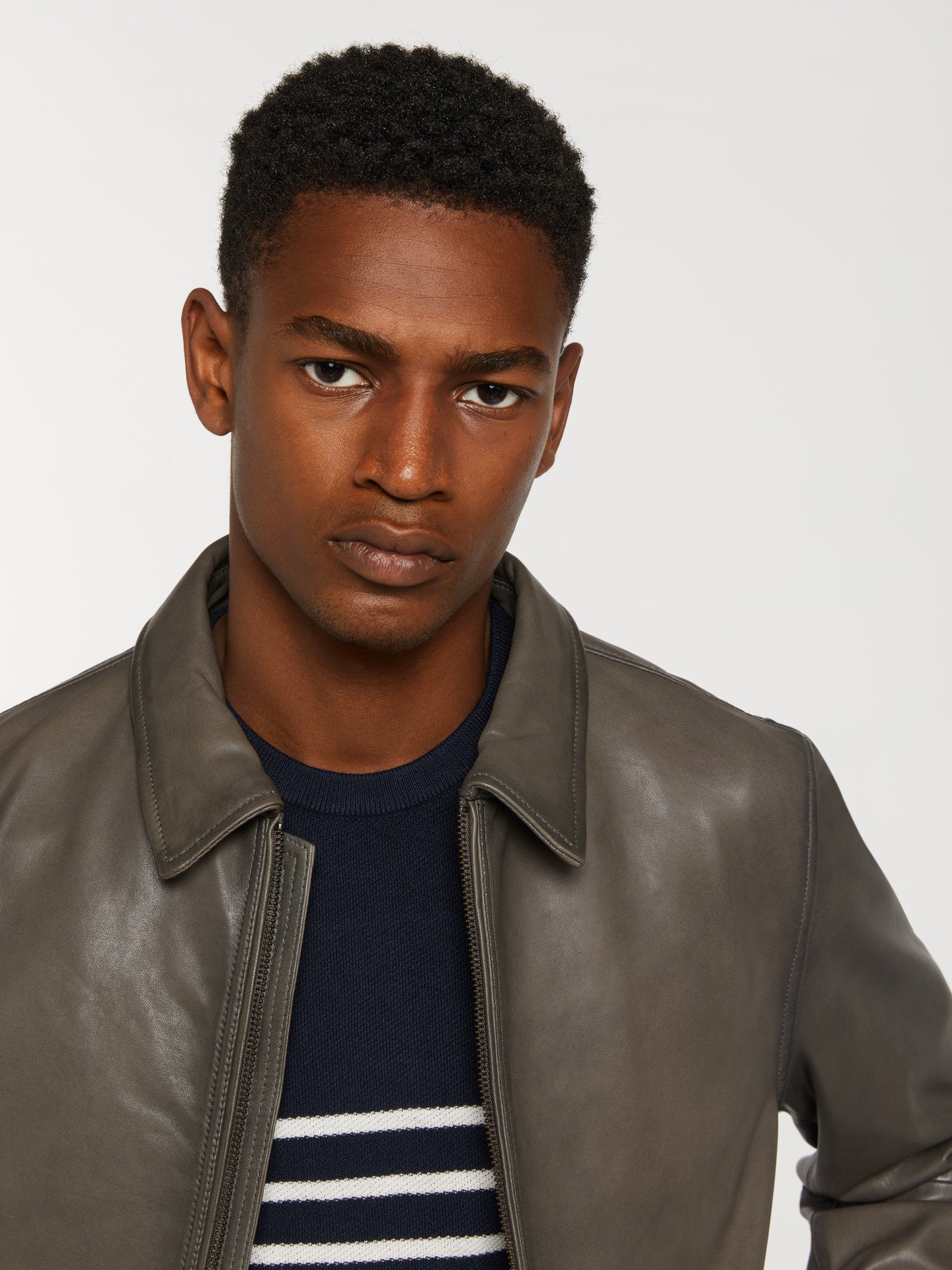Leather bomber jacket - Image 8