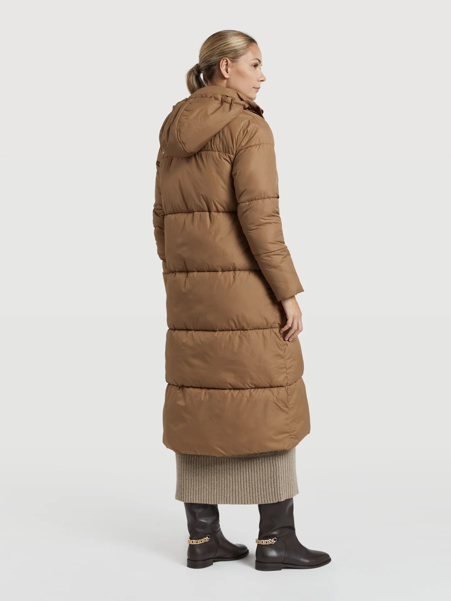 Long puffer jacket - Image 3