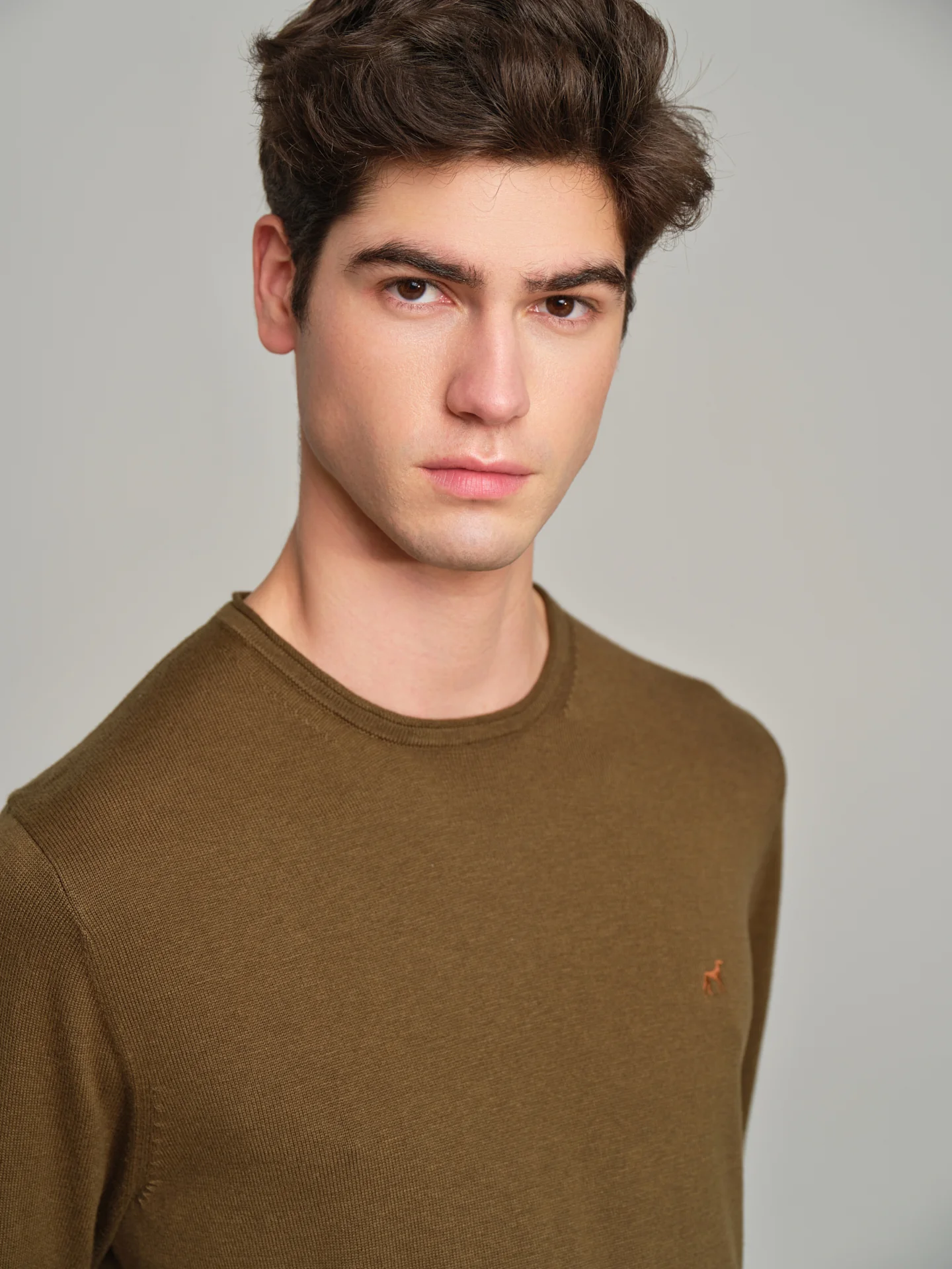 Long sleeve crew neck sweater - Image 17