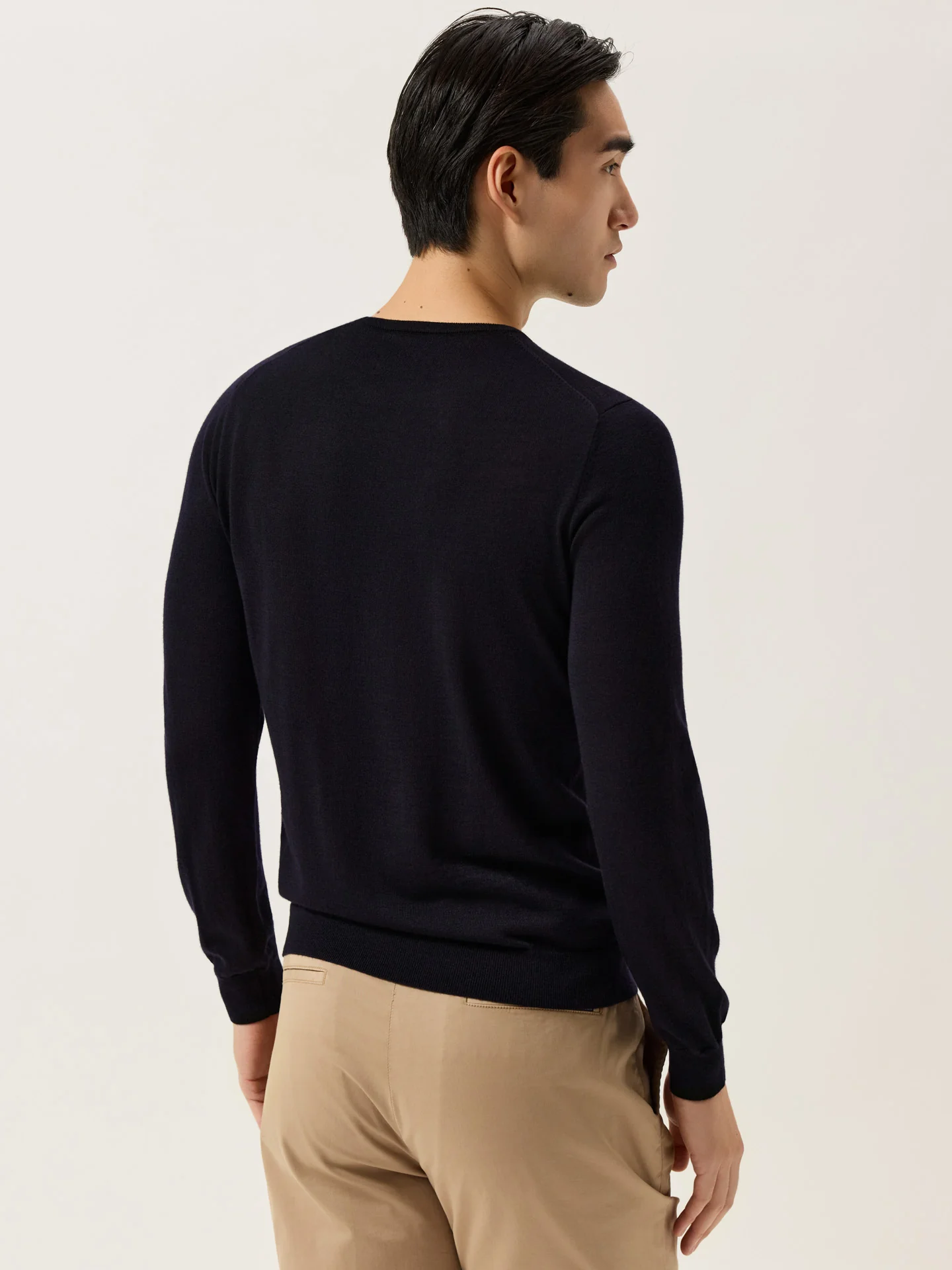 Long Sleeve Crew Neck Sweater In Extra Fine Merino Wool - Image 8