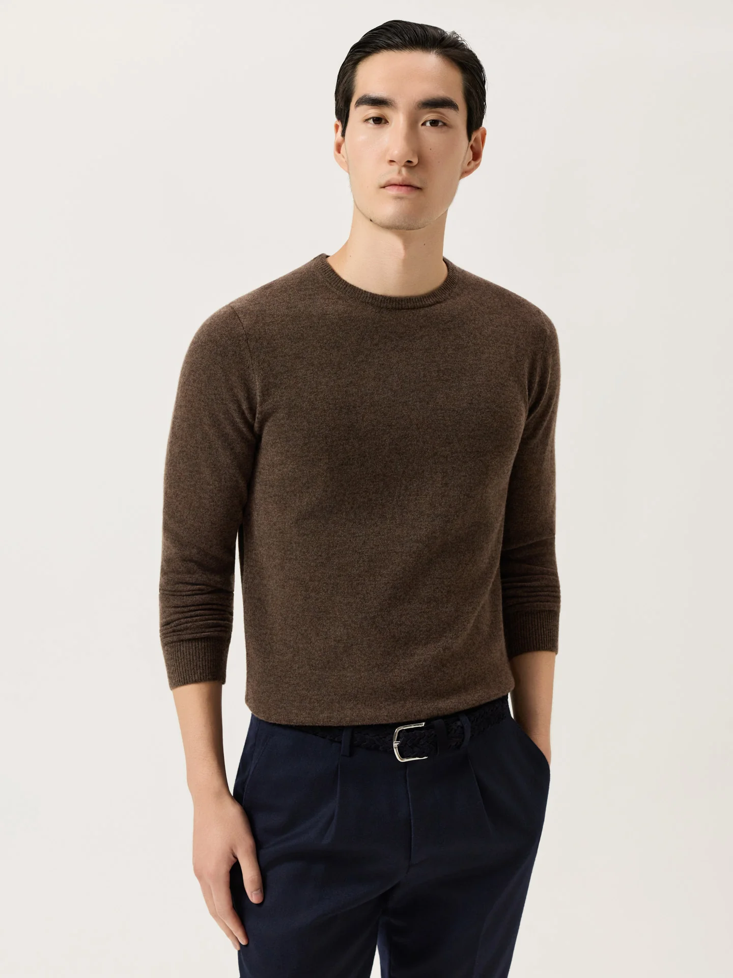 Long Sleeve Crew Neck Sweater In Fine Lambswool - Image 5