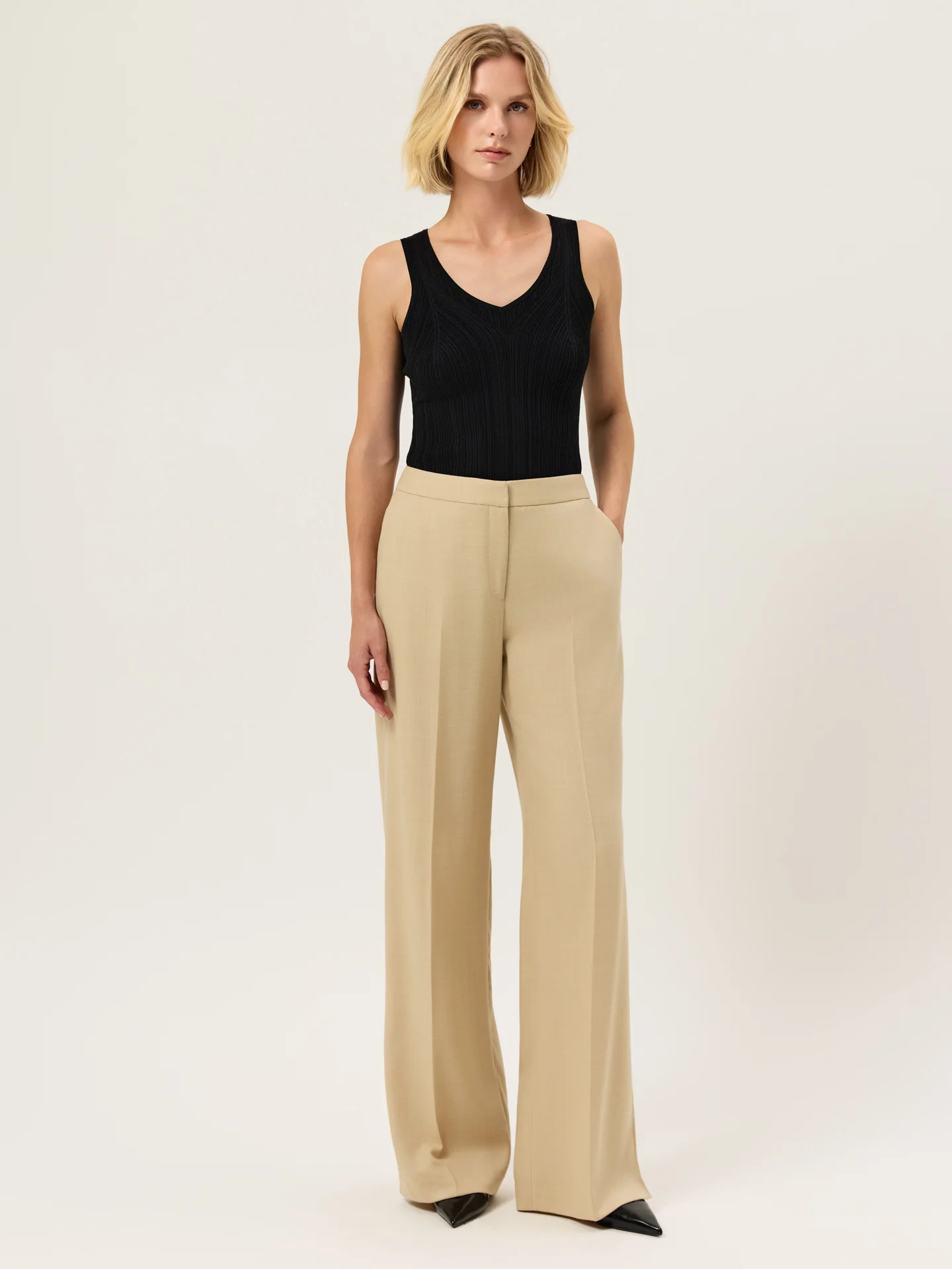 Loose Fit Trousers In Wool Blend Herringbone - Image 2