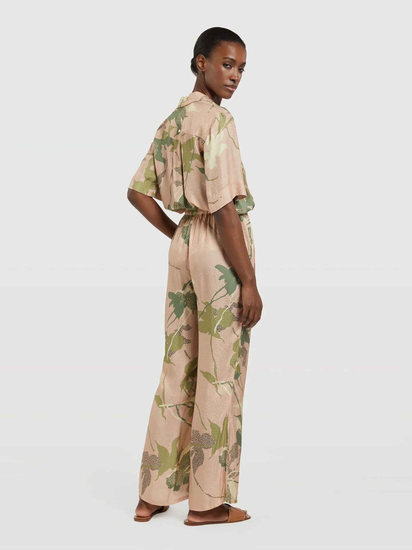 Loose Trousers With Side Openings - Image 2