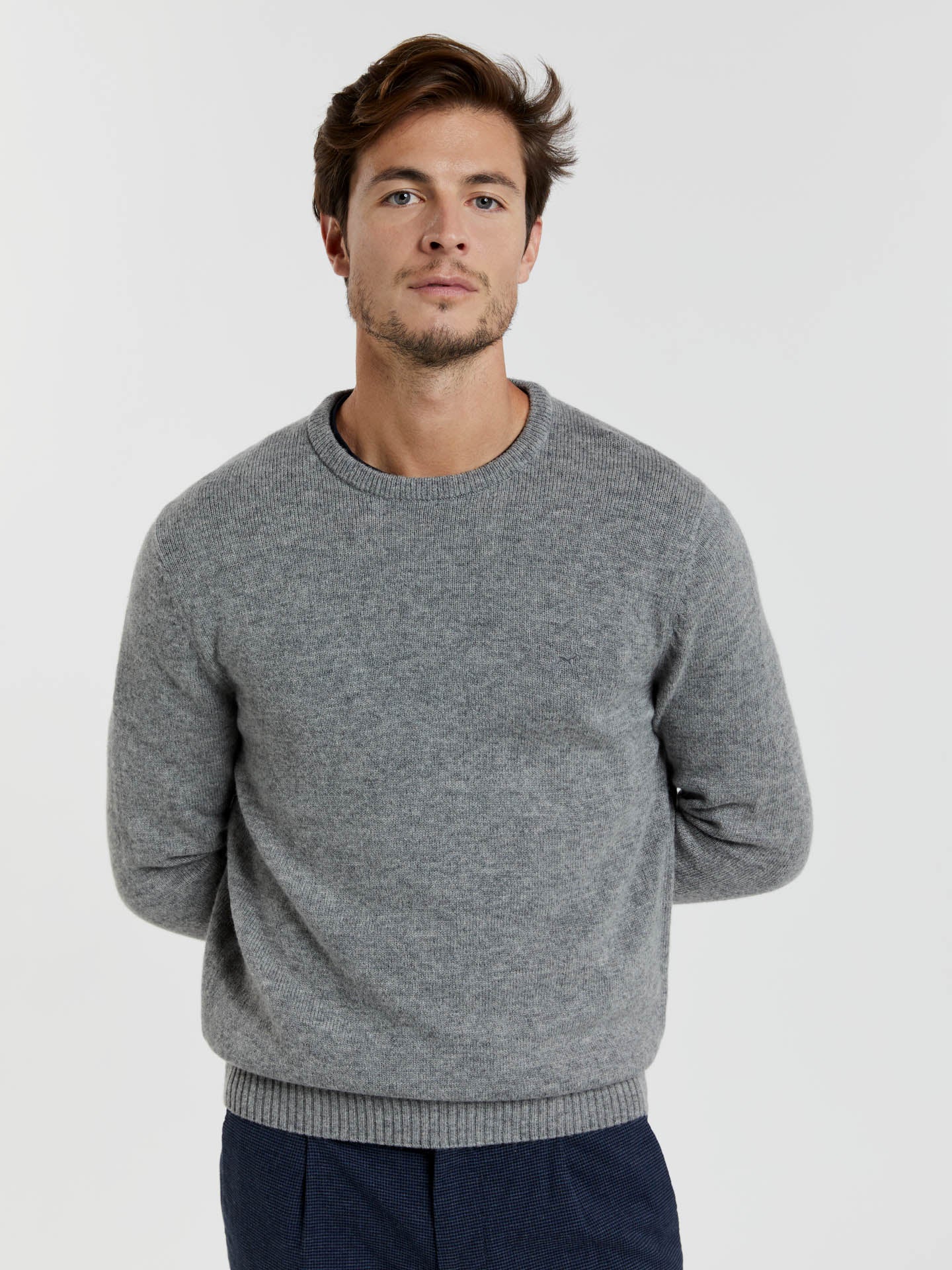 Machine washable crew neck sweater - Image 24