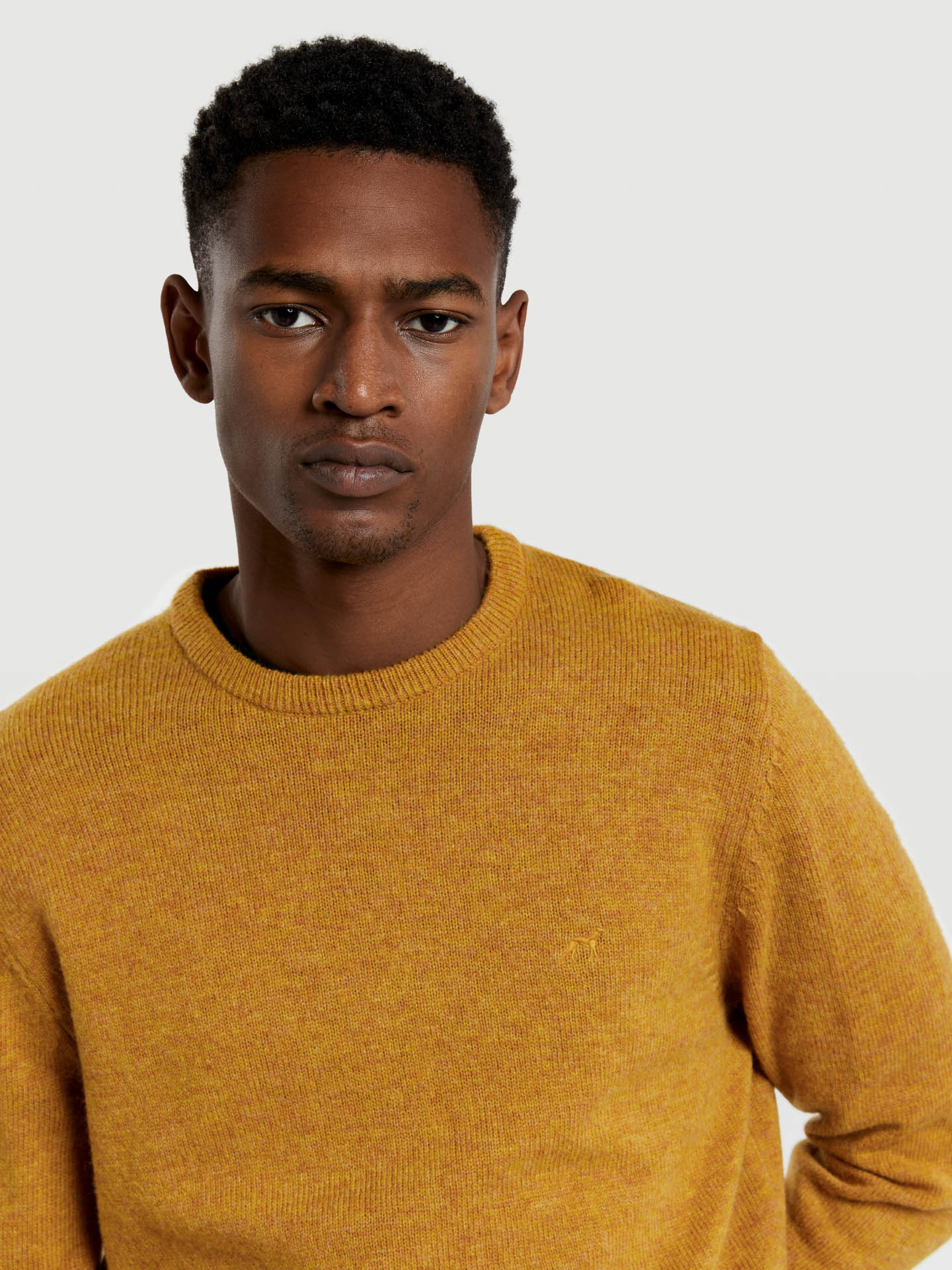 Machine washable crew neck sweater - Image 30