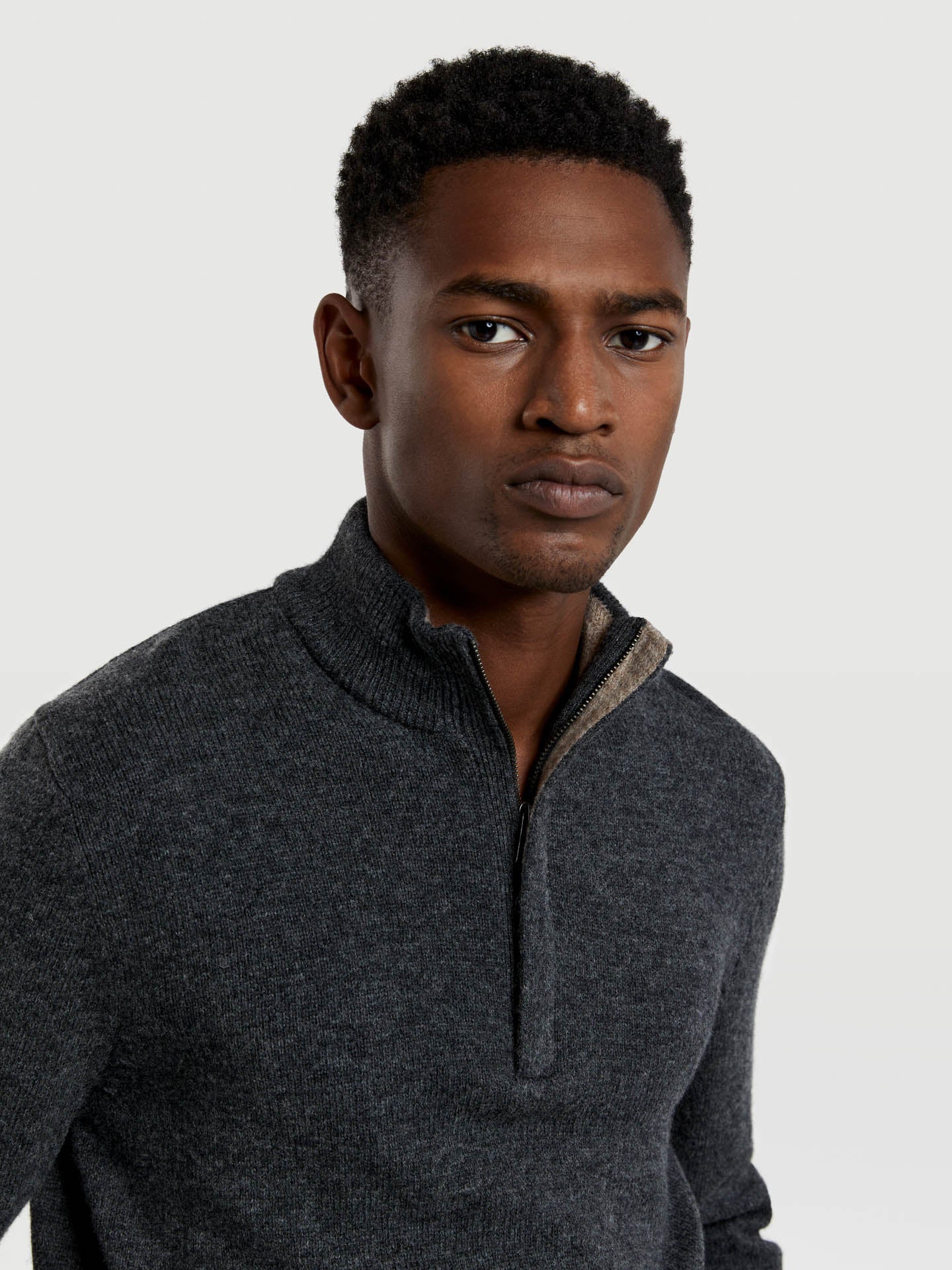 Machine washable half-zip sweater - Image 18
