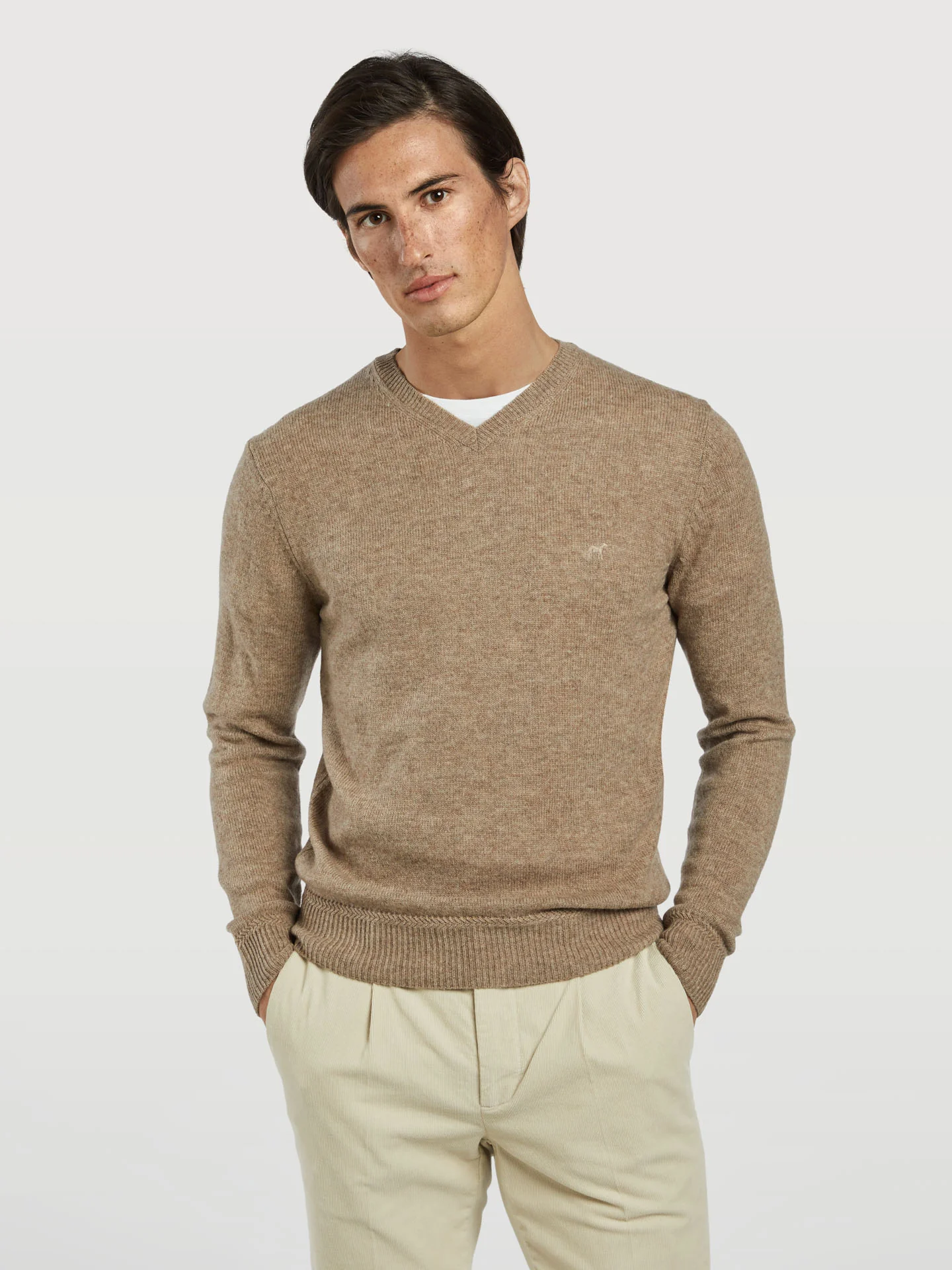 Machine washable v-neck sweater