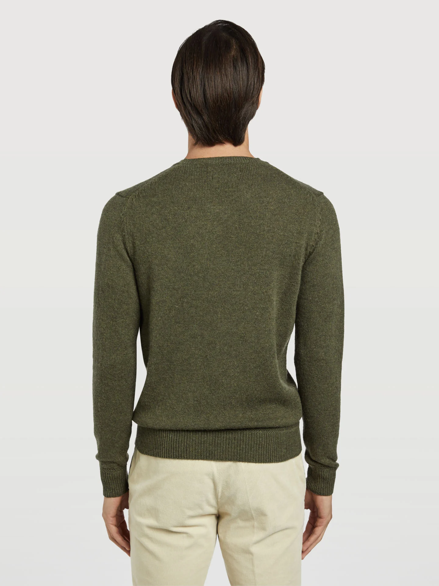 Machine washable v-neck sweater - Image 5
